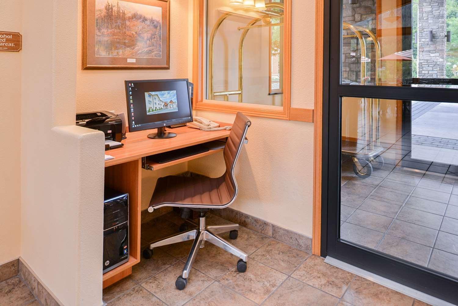 Best Western Lodge at River's Edge photo 36