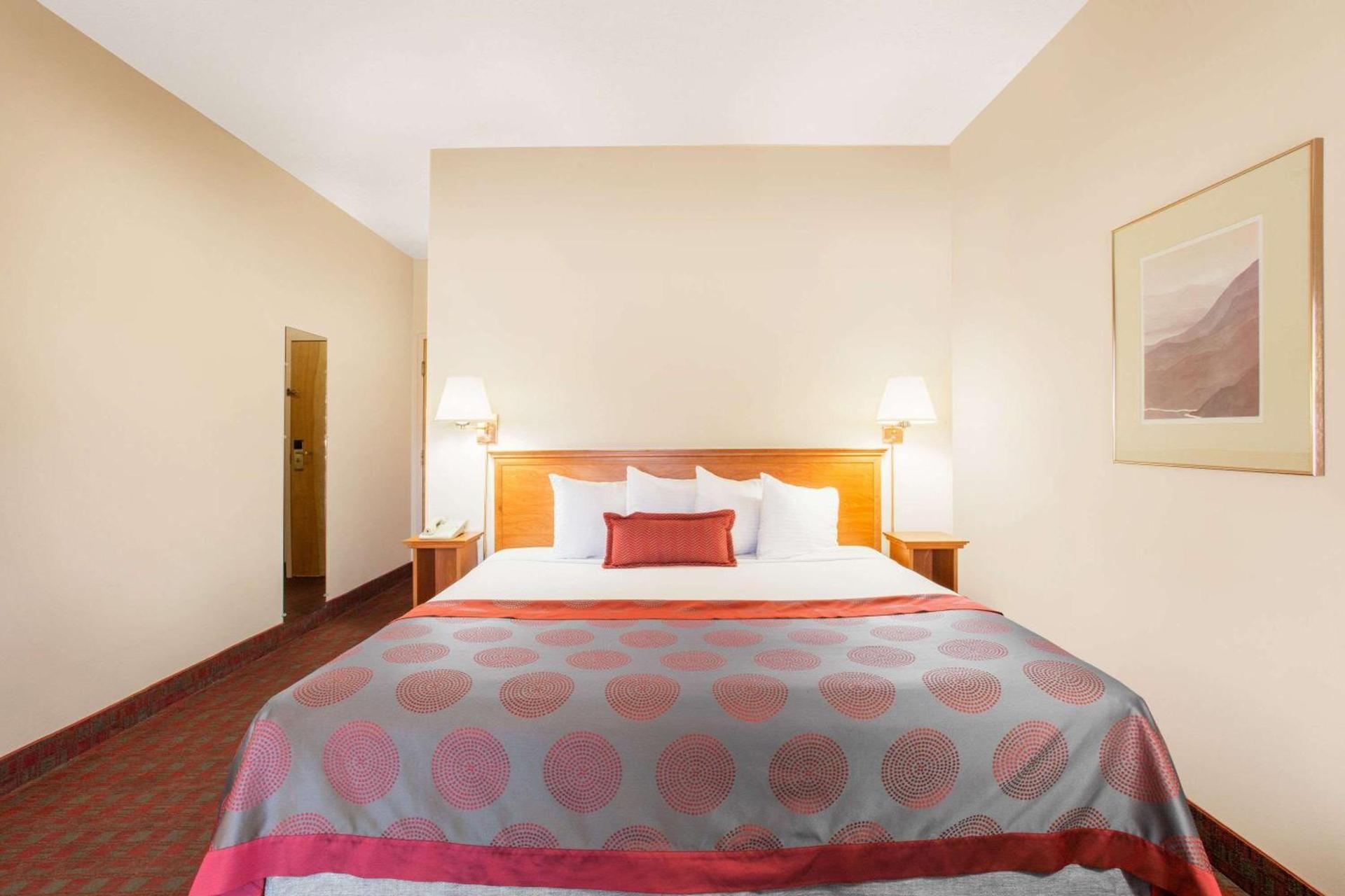 Ramada by Wyndham St George photo 47