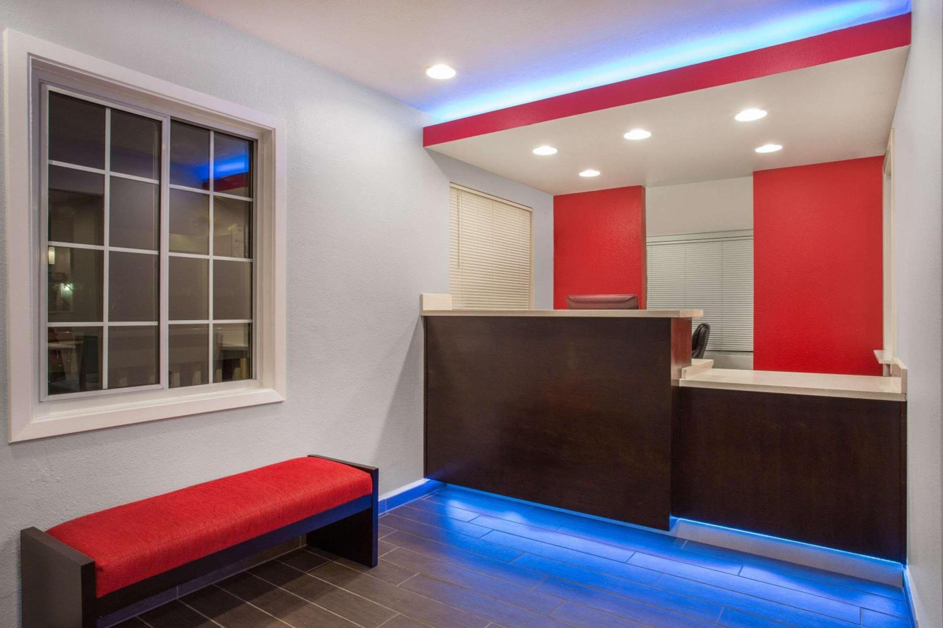 Ramada by Wyndham Monterey photo 44
