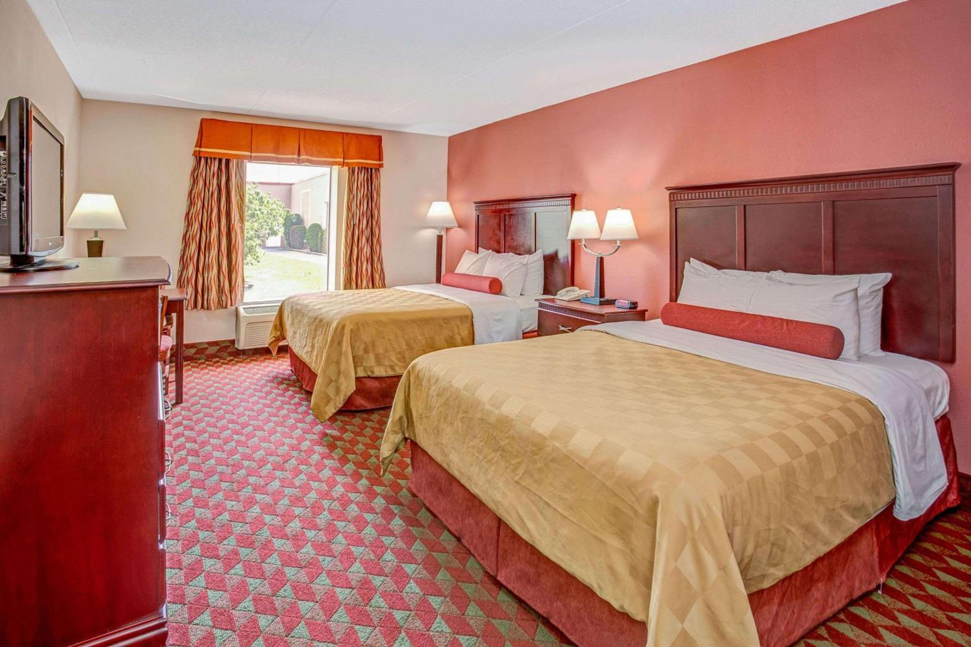 Ramada by Wyndham Murfreesboro photo 22