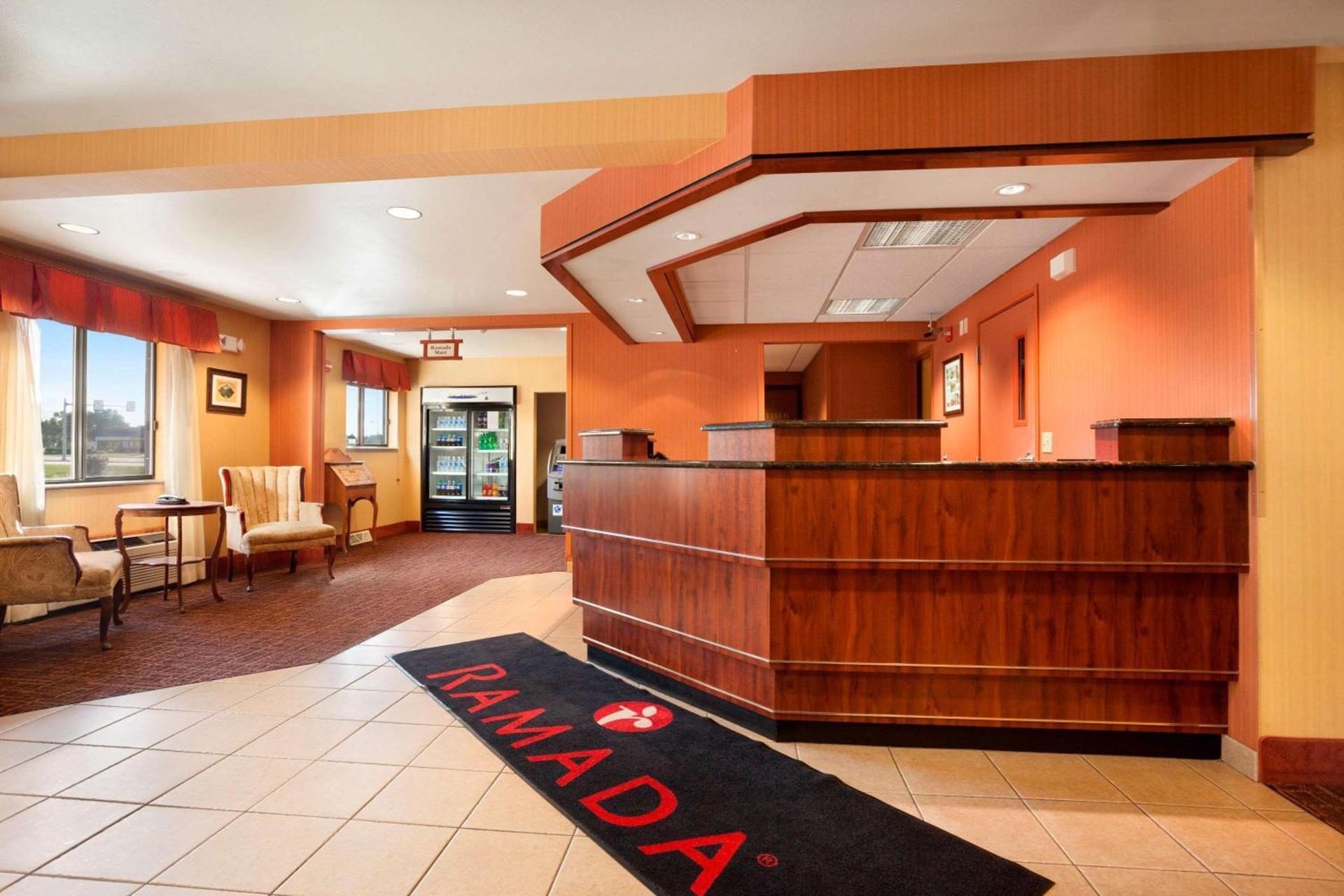 Ramada by Wyndham Wisconsin Dells I-90 photo 15