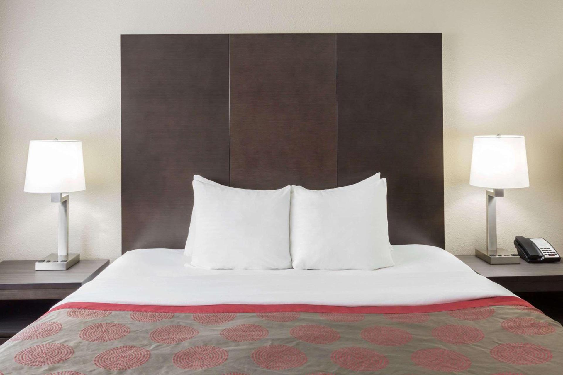 Ramada by Wyndham Monterey photo 33