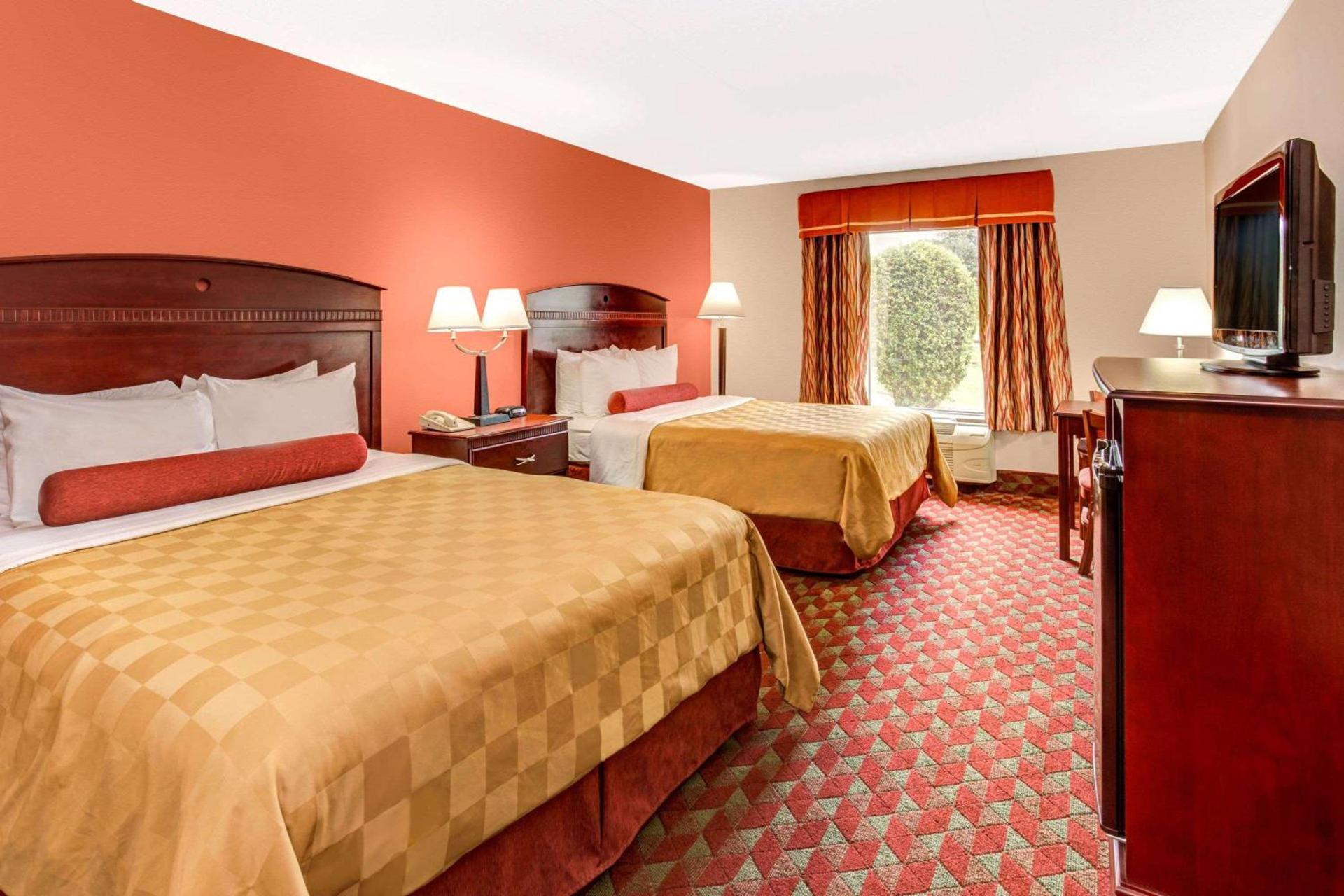 Ramada by Wyndham Murfreesboro photo 14
