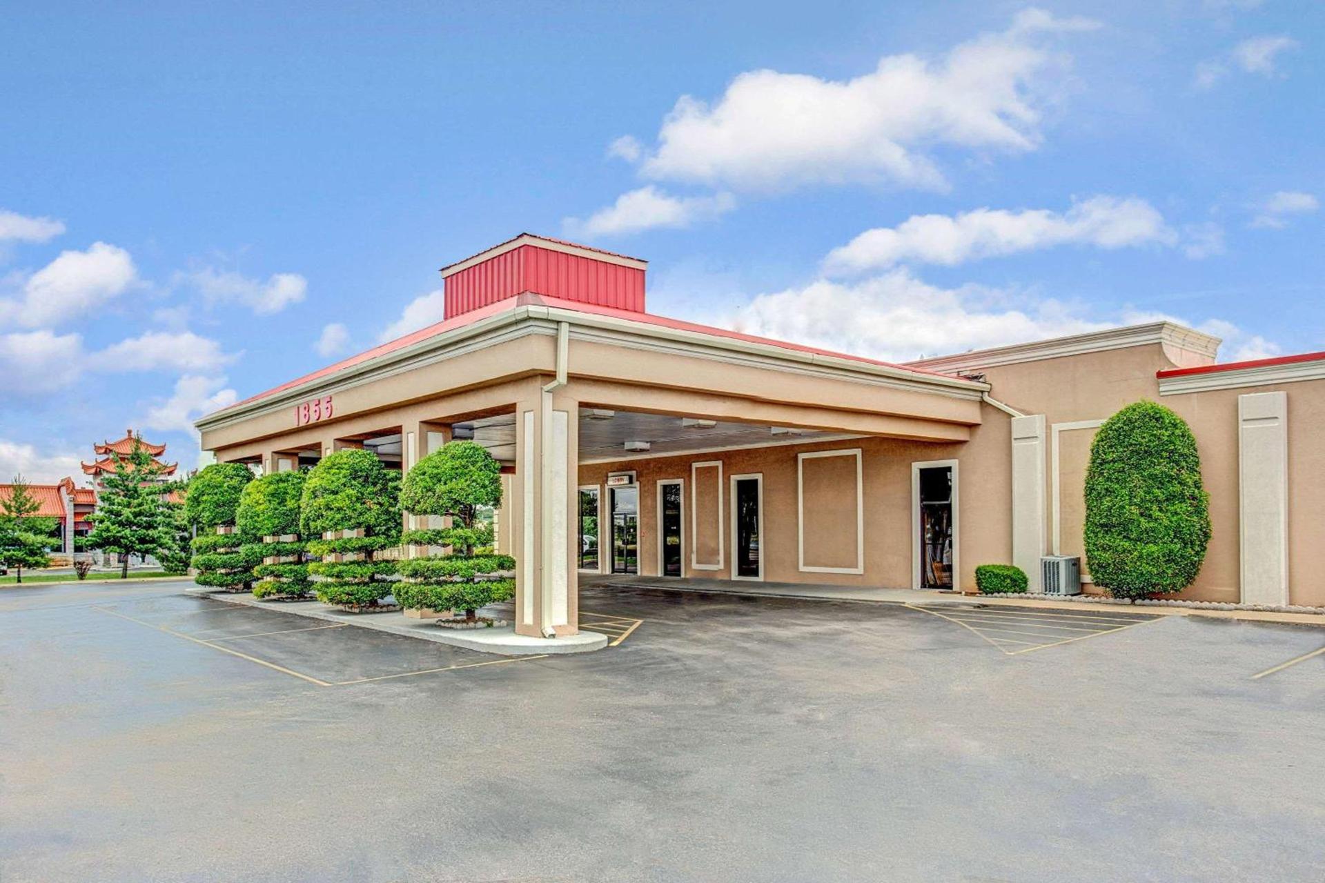 Ramada by Wyndham Murfreesboro — hotel in Murfreesboro