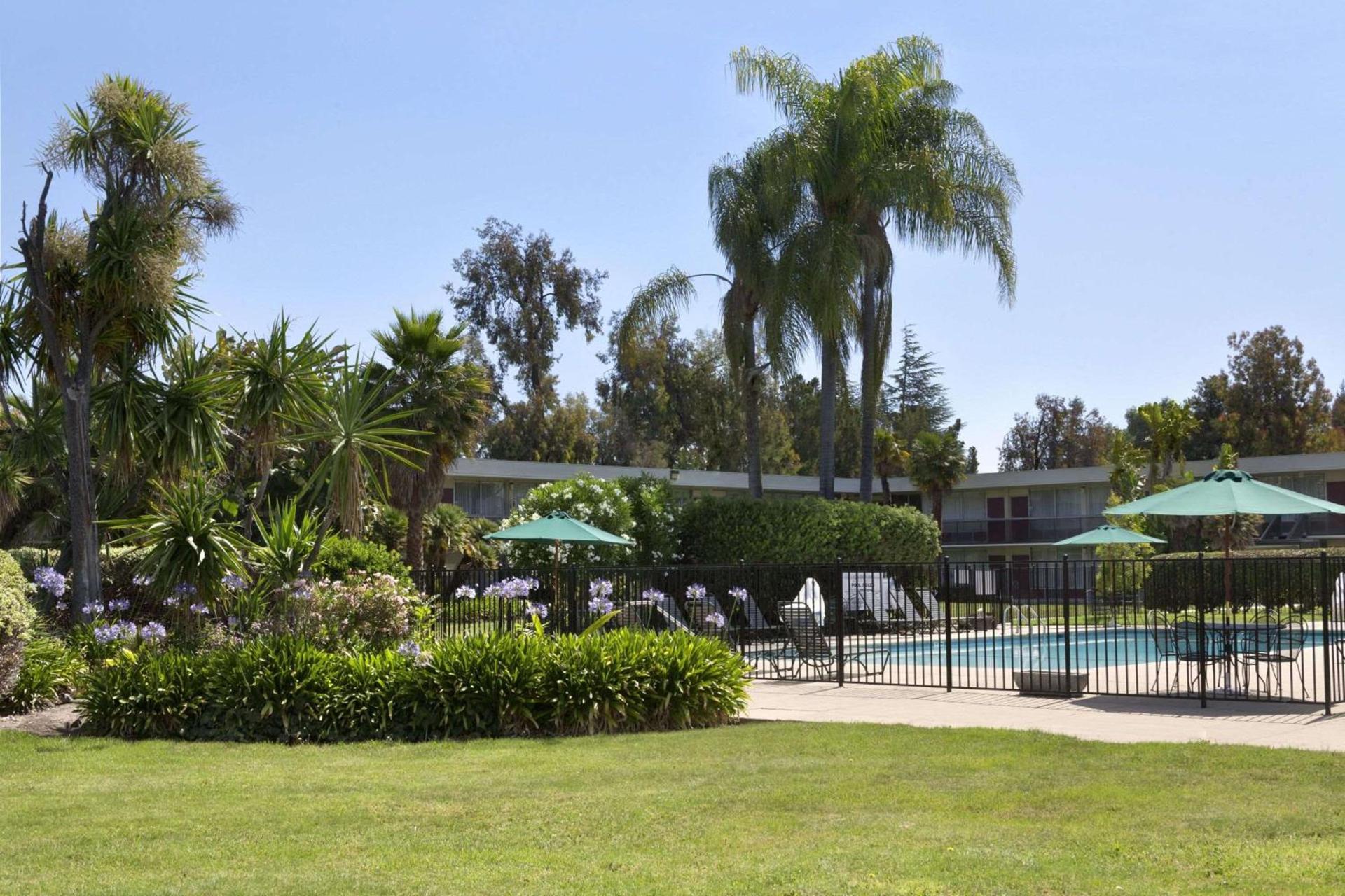 Ramada by Wyndham Sunnyvale/Silicon Valley photo 24
