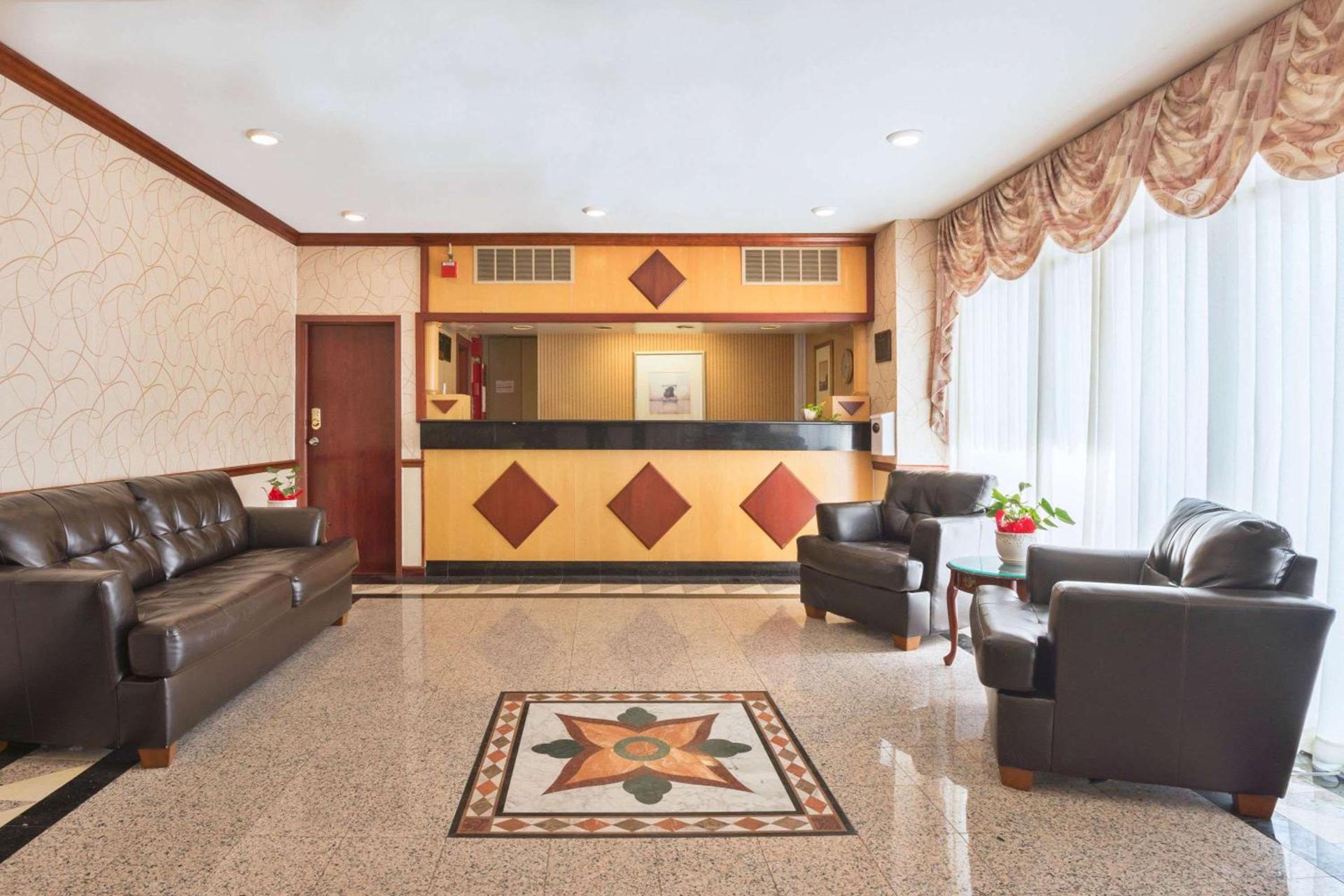 Ramada by Wyndham Pikesville/Baltimore North photo 6
