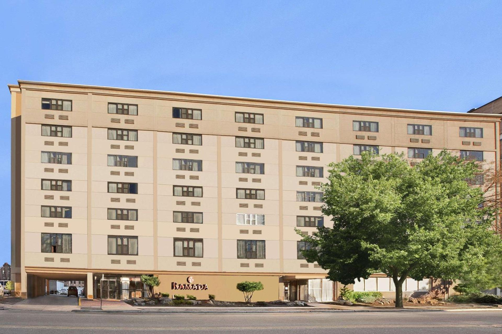 Ramada by Wyndham East Orange photo 1
