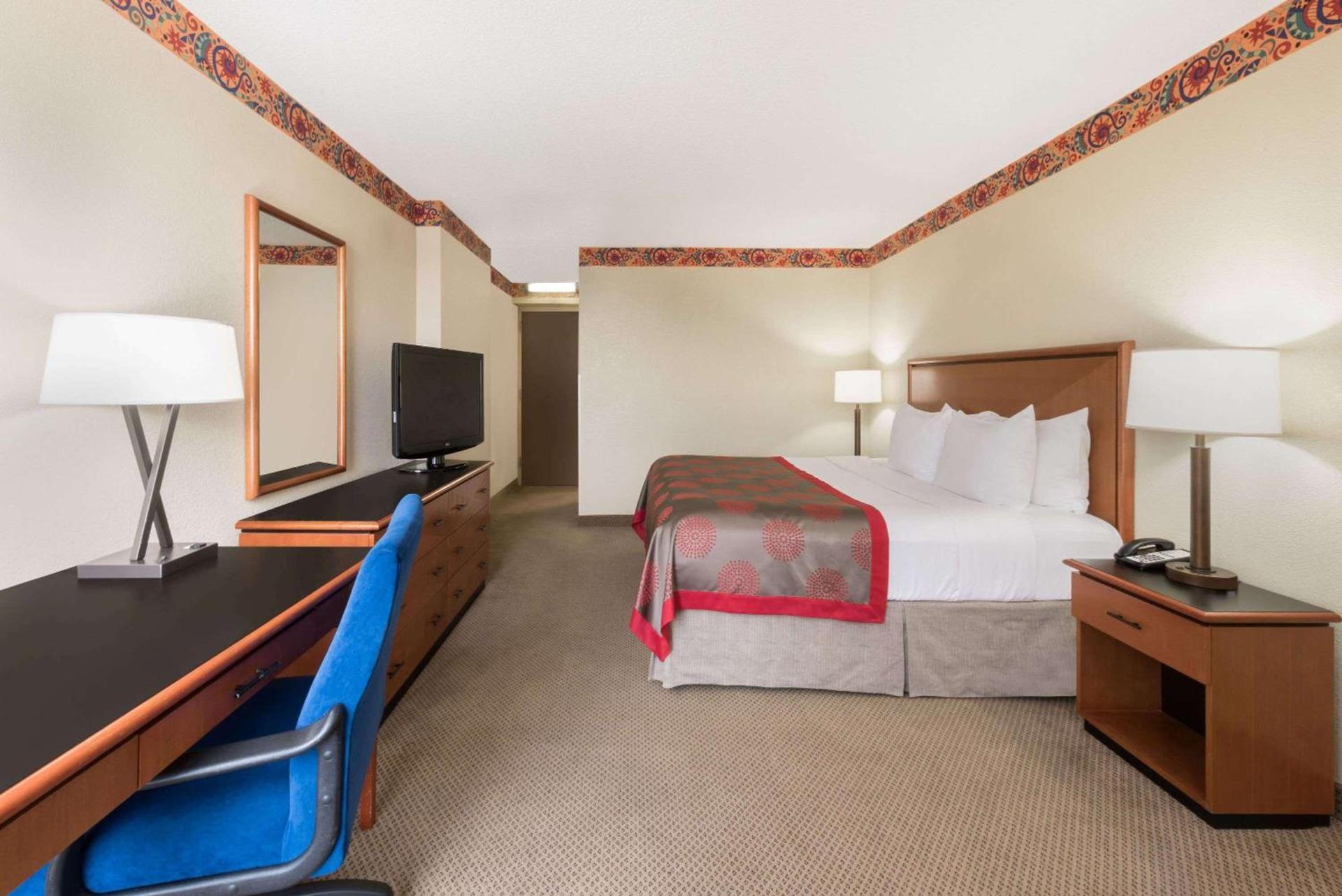 DoubleTree by Hilton Laredo photo 16