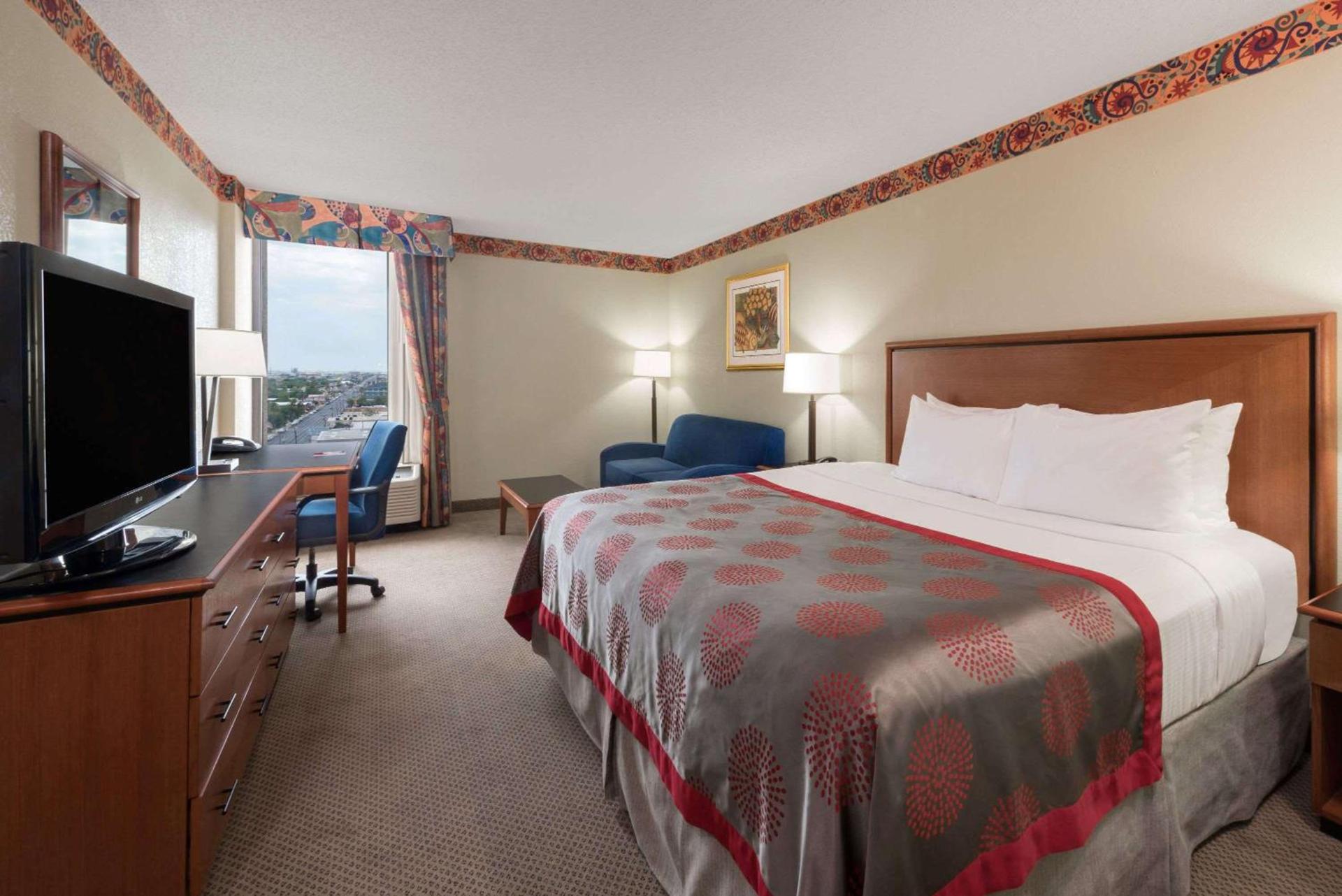 DoubleTree by Hilton Laredo photo 13