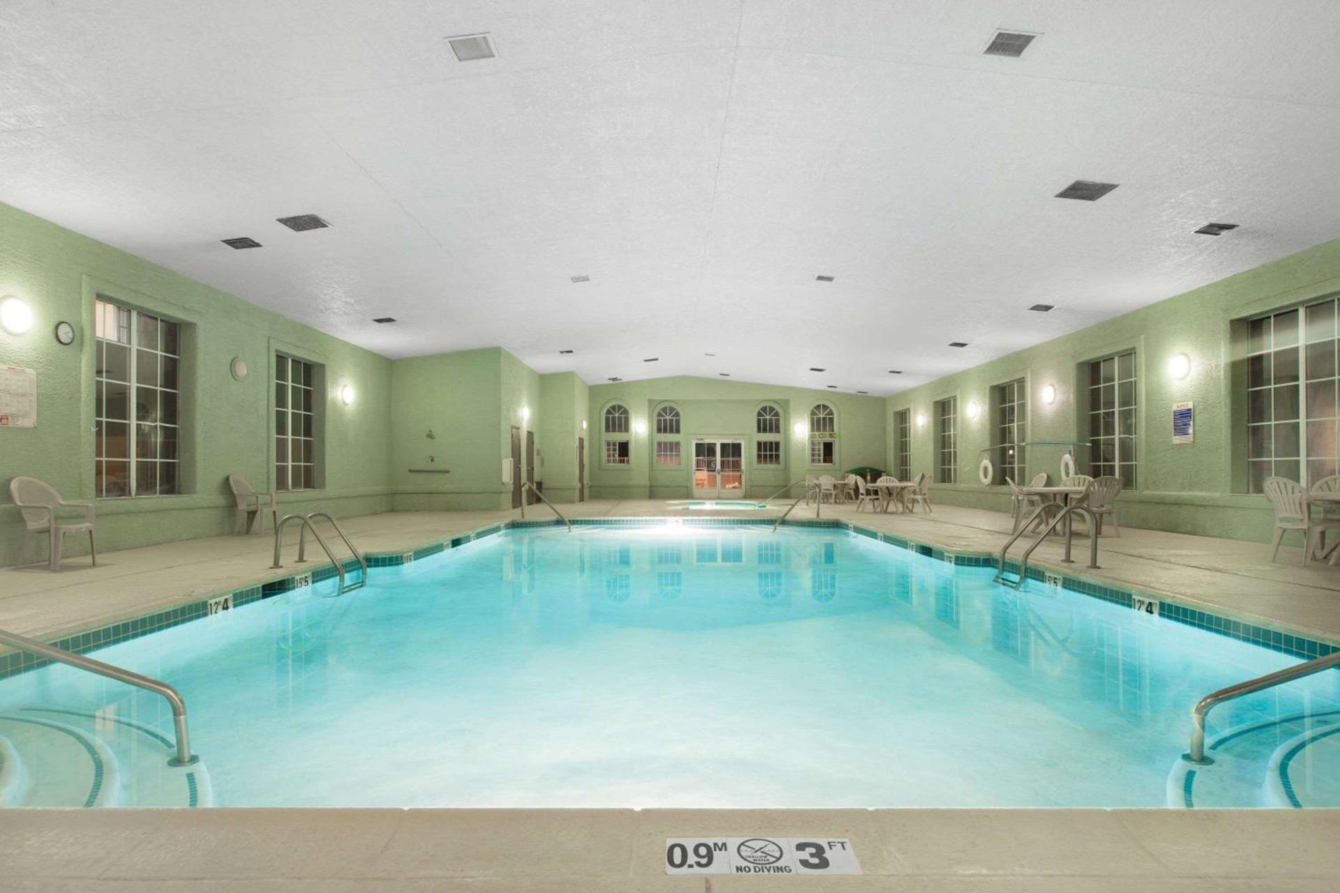 Ramada by Wyndham Williams/Grand Canyon Area photo 3