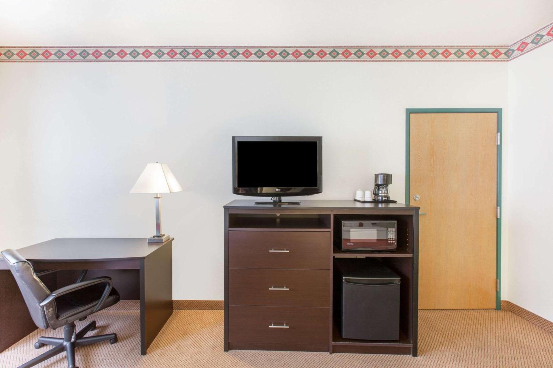 Ramada by Wyndham Williams/Grand Canyon Area photo 24
