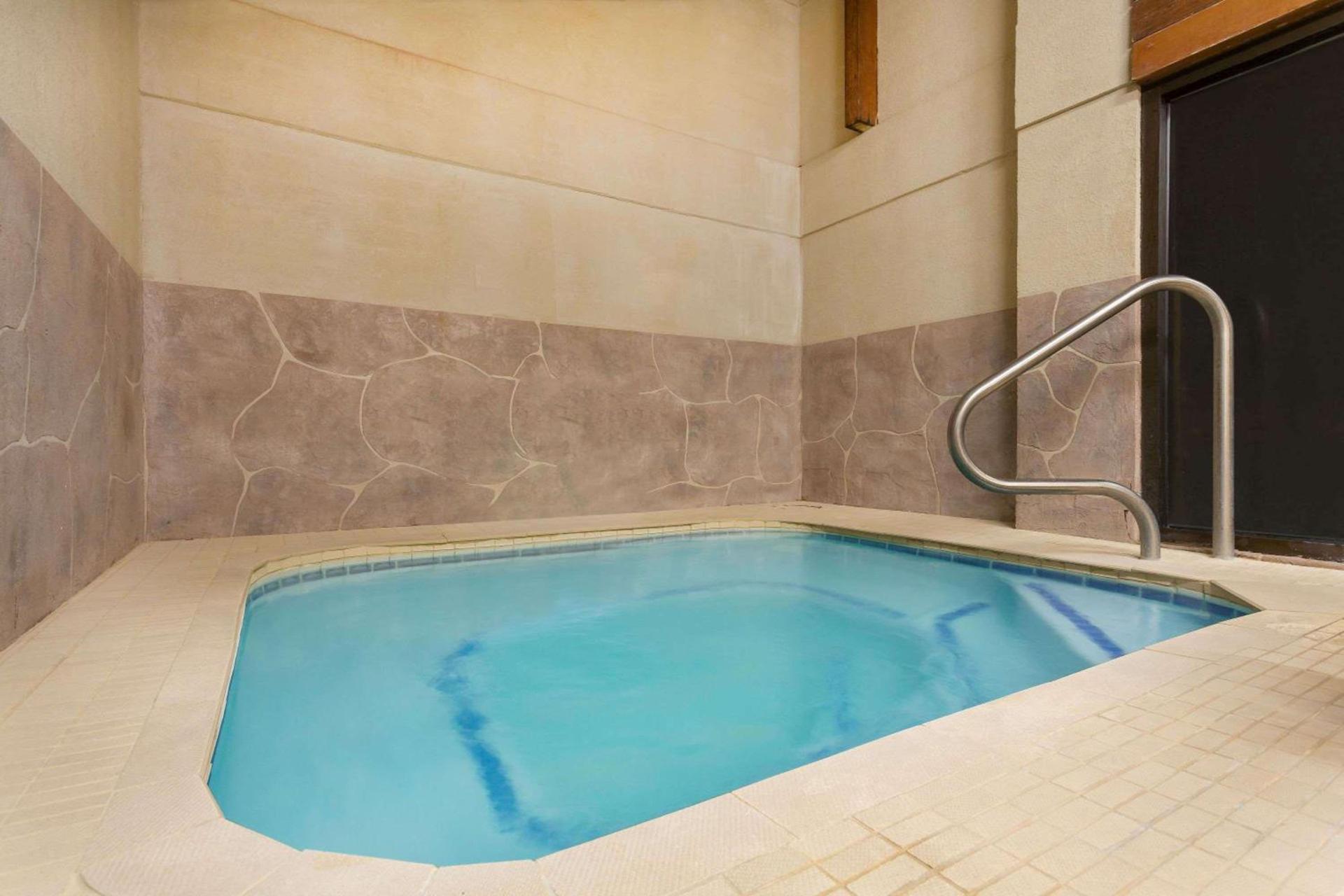 The Cairn Hotel photo 24