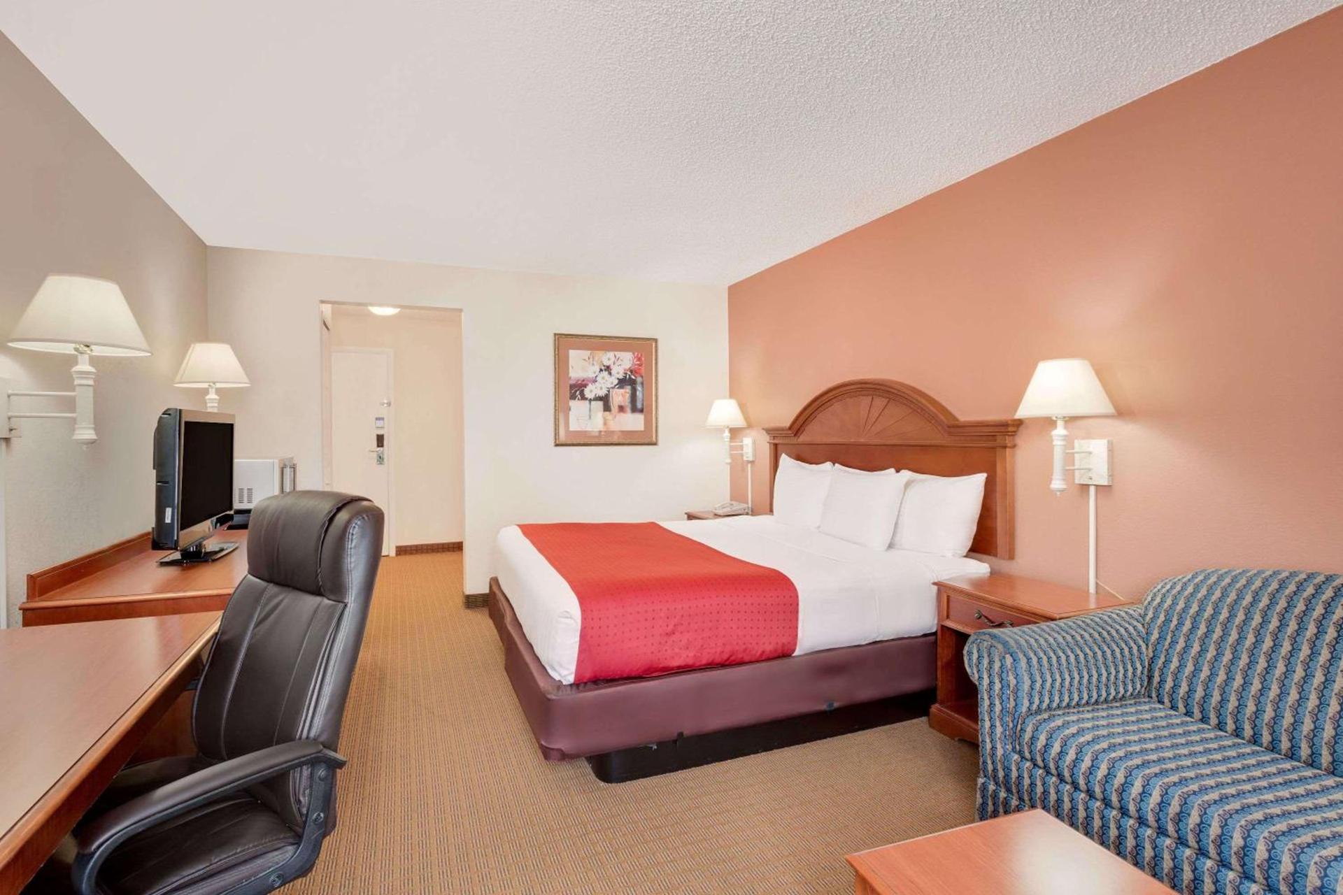 Ramada by Wyndham Provo photo 19