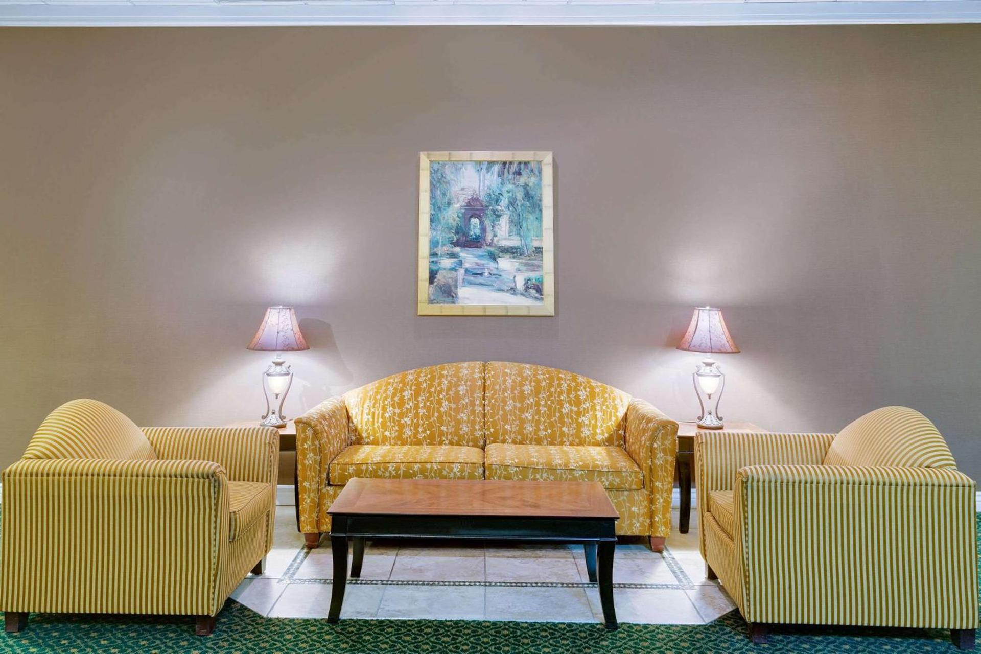 Ramada by Wyndham Provo photo 4