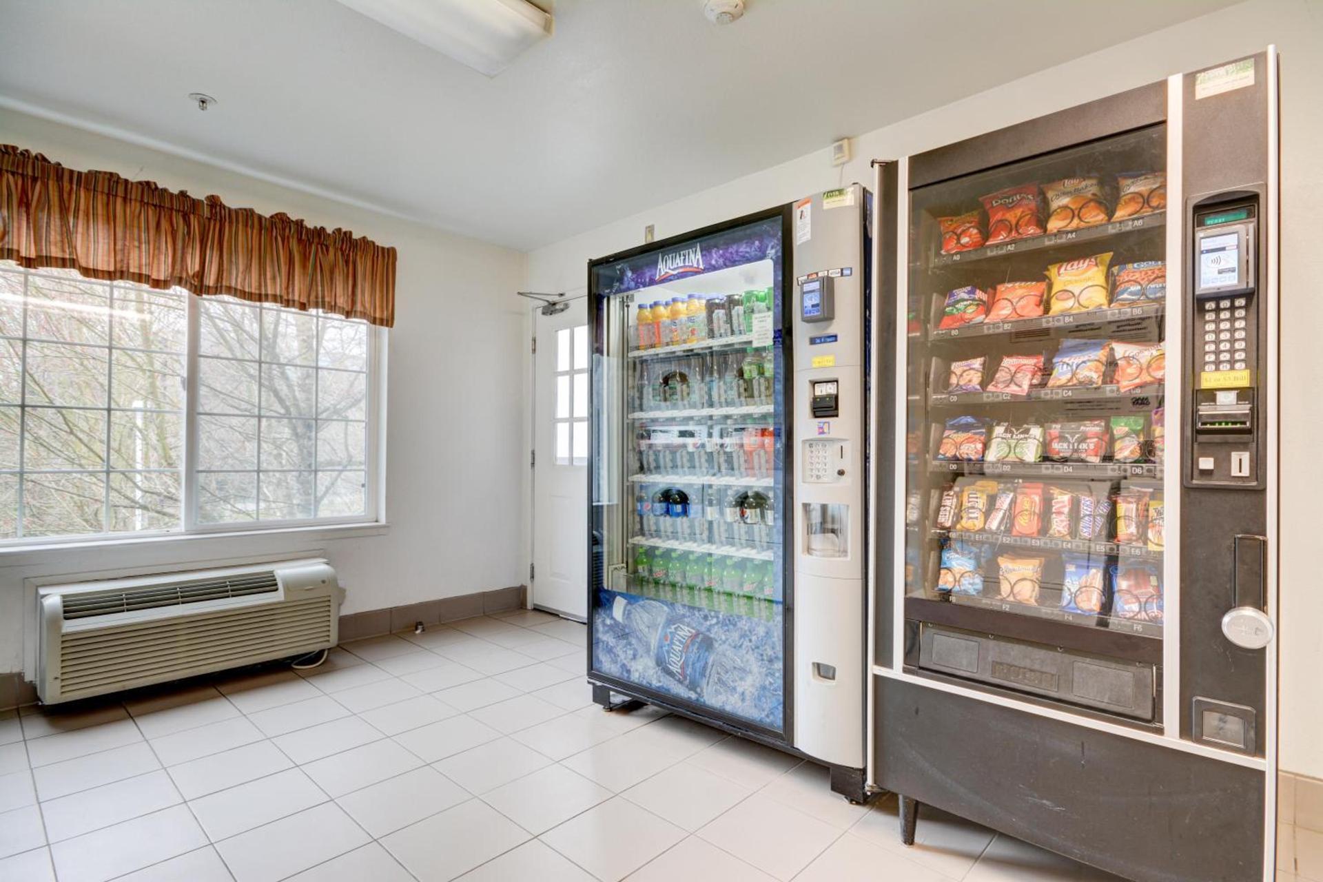Studio 6-Mountlake Terrace, WA - Seattle photo 35