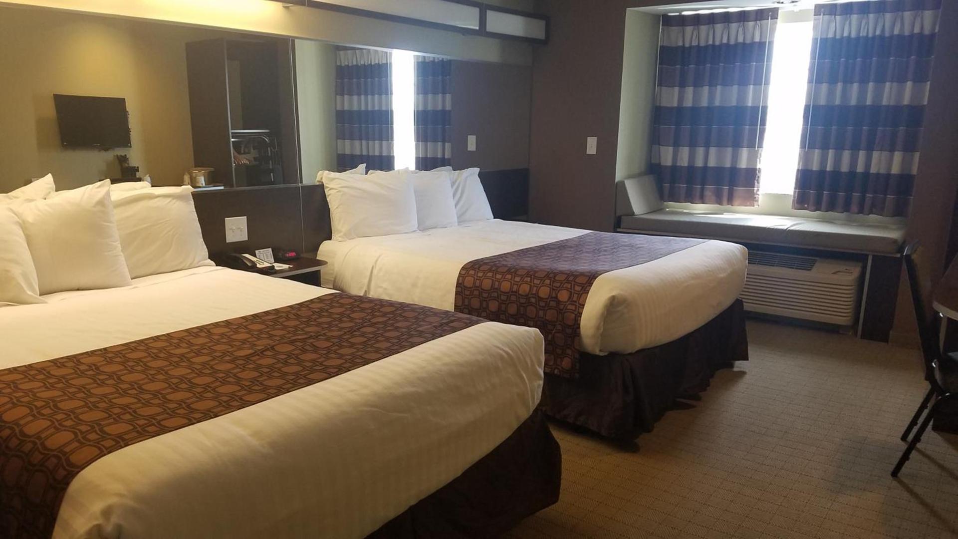 Microtel Inn & Suites by Wyndham photo 40