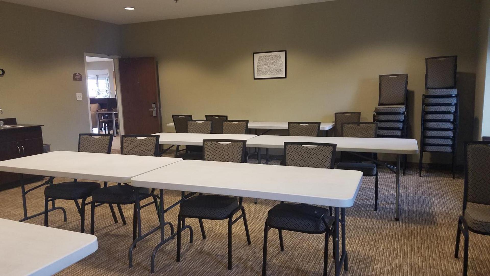 Microtel Inn & Suites by Wyndham photo 22