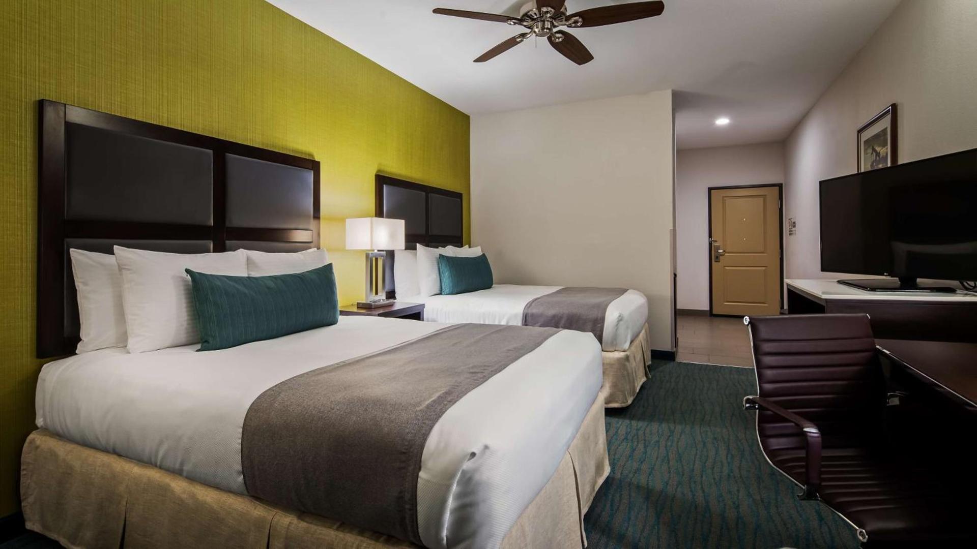 Best Western Plus Taft Inn photo 39