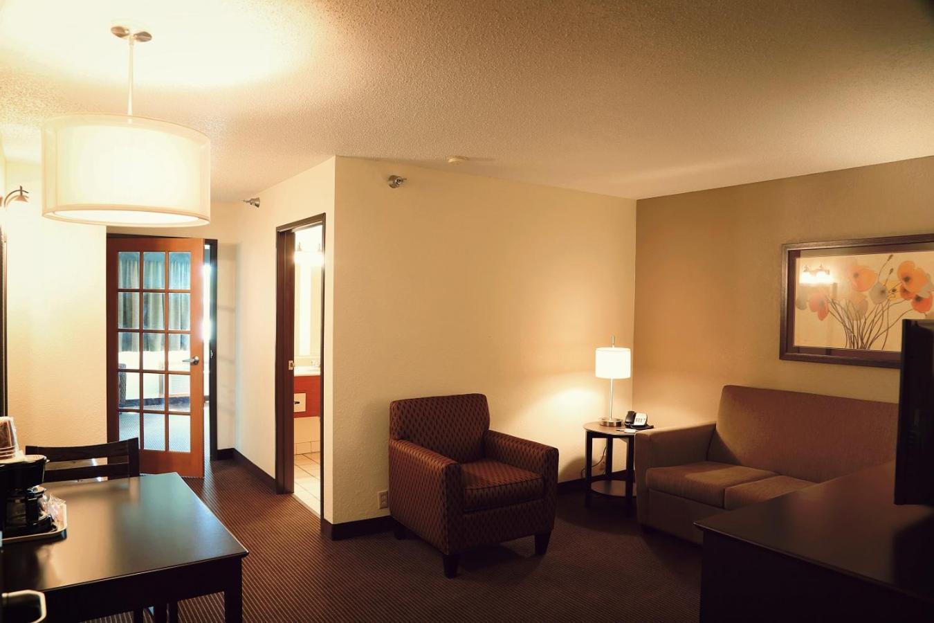 AmericInn by Wyndham Wadena photo 19