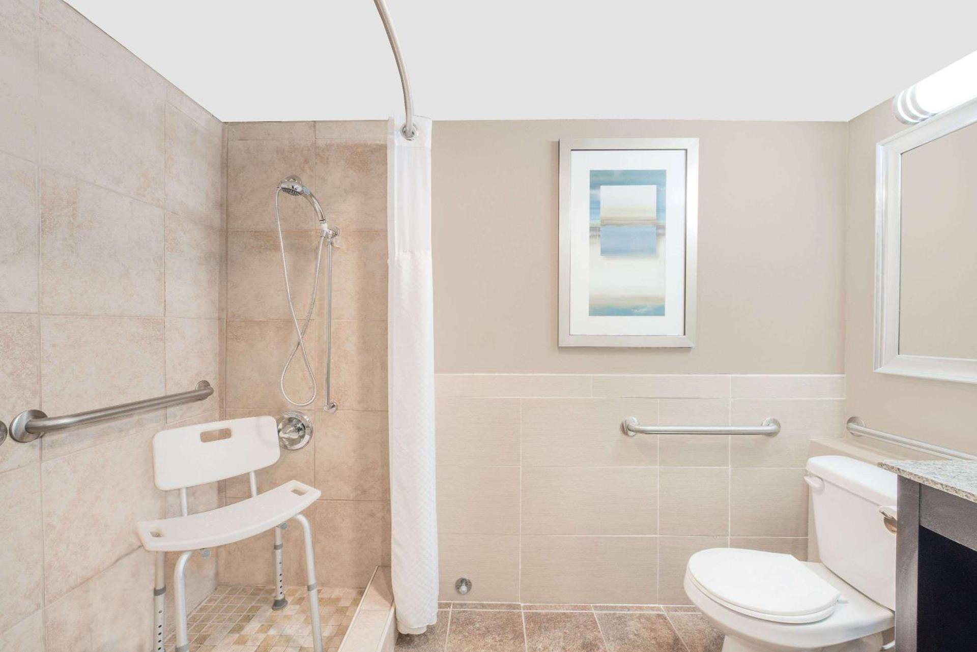 Wyndham Garden Midland photo 16