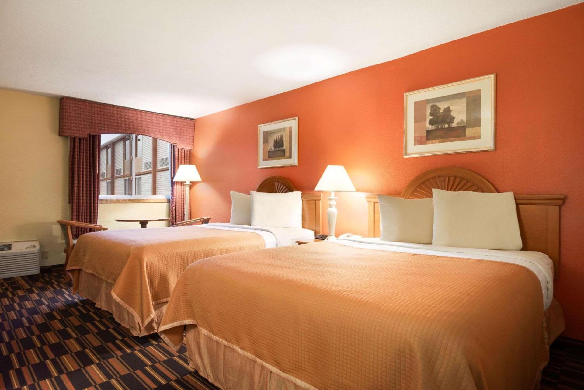 Travelodge by Wyndham Sturgis photo 18
