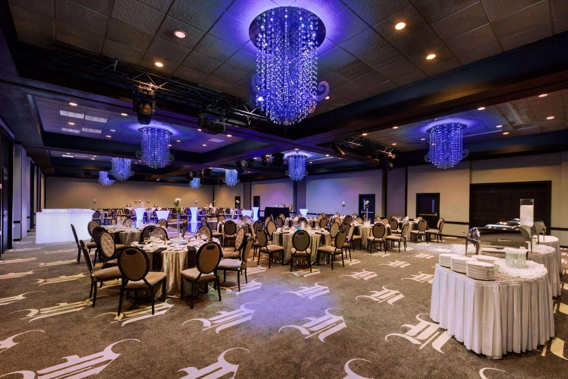 Wyndham Garden Dallas North photo 25