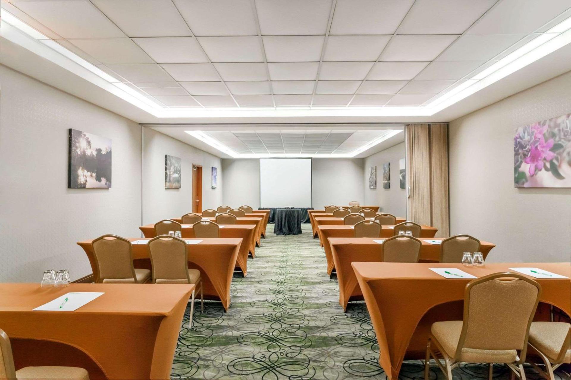 Wyndham Garden Hotel Austin photo 35