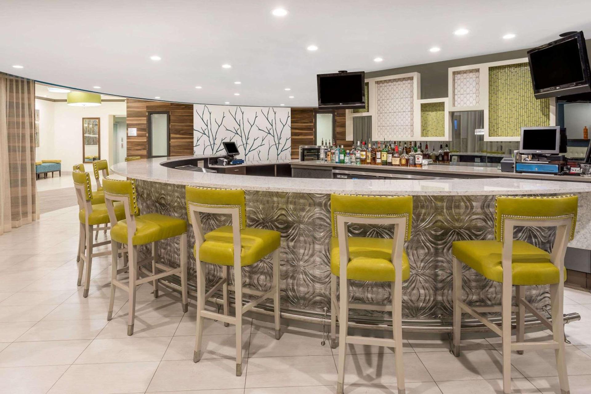 Wyndham Garden Summerville photo 39