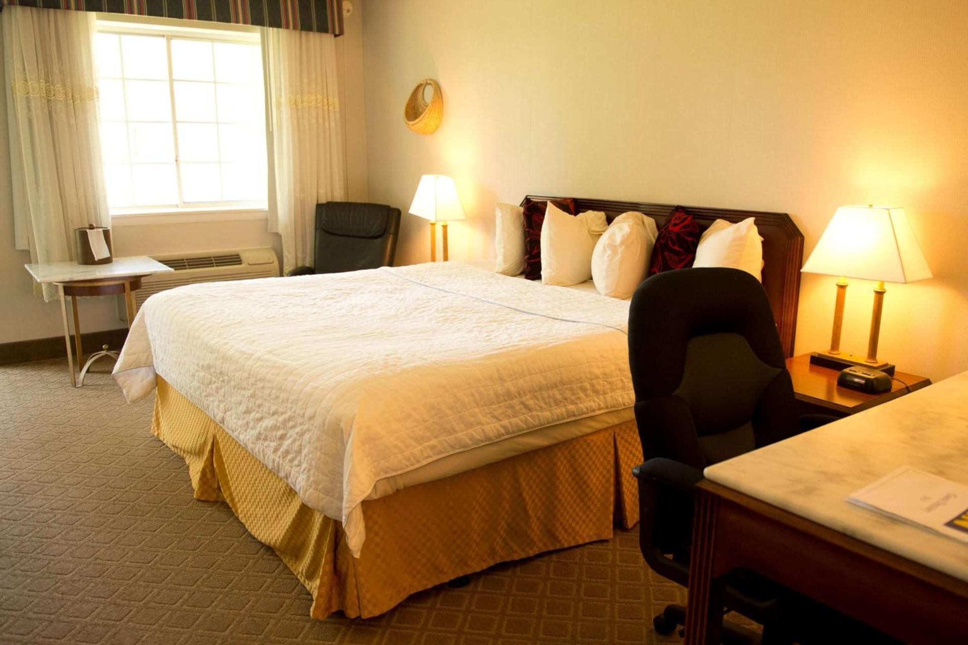 Travelodge by Wyndham Ogallala photo 33