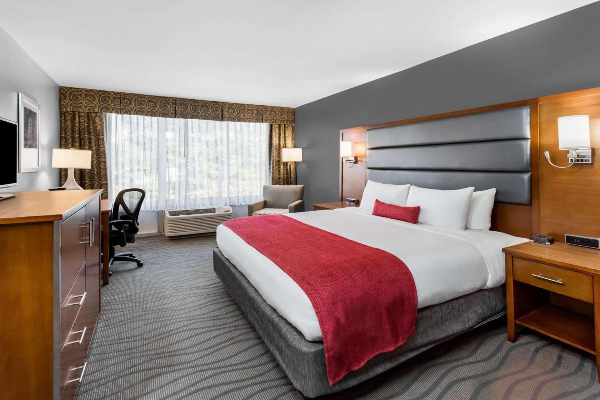 Wyndham Garden Greensboro photo 53