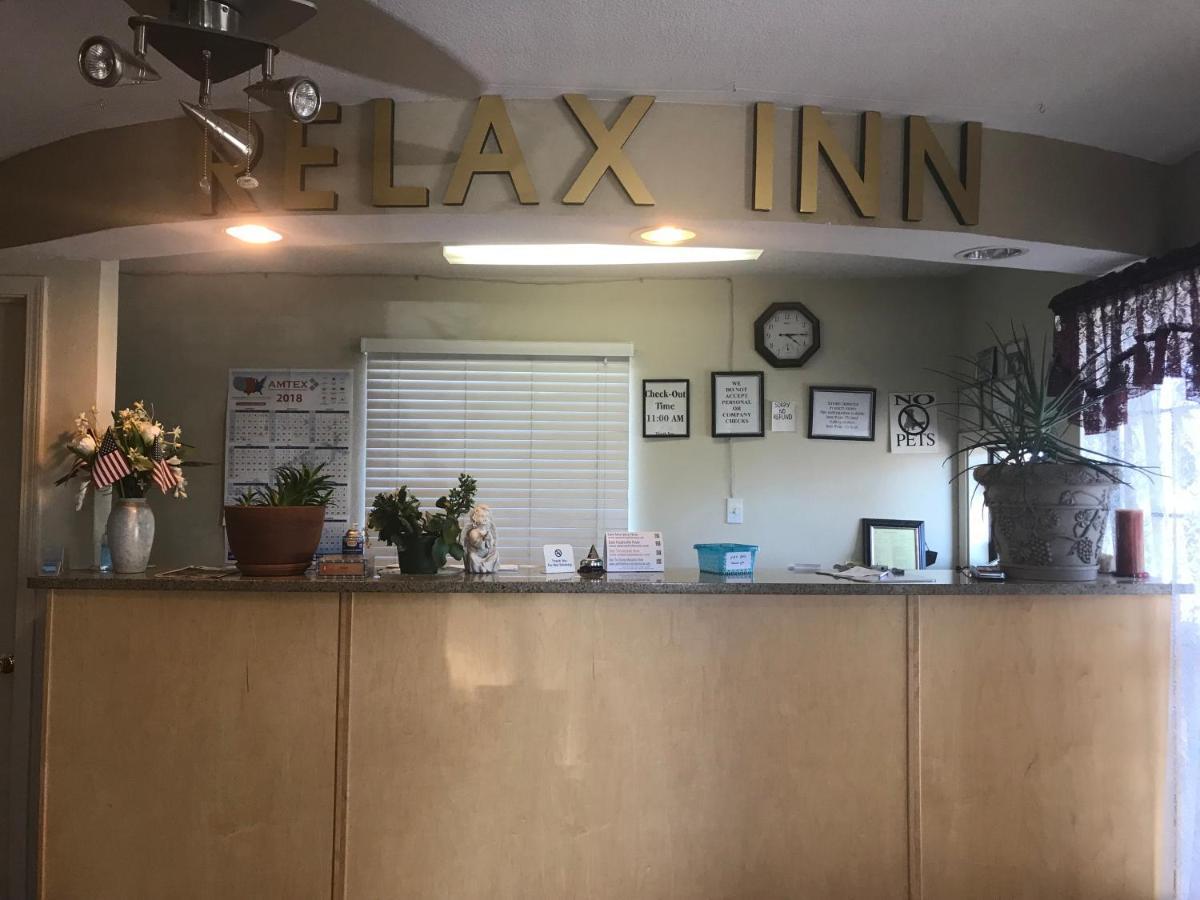 Relax Inn - Lakeland photo 2