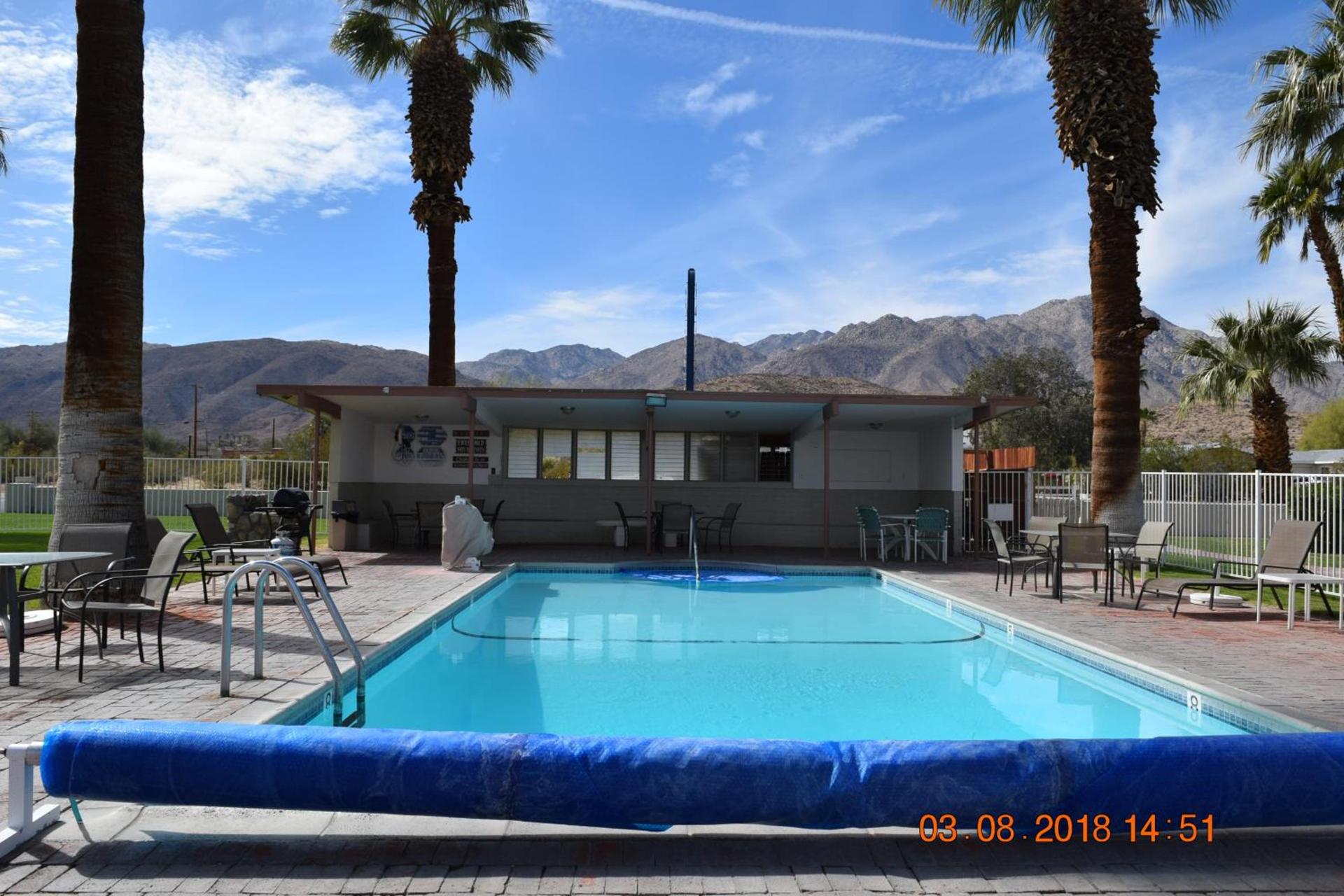 Stanlunds Inn and Suites photo 11