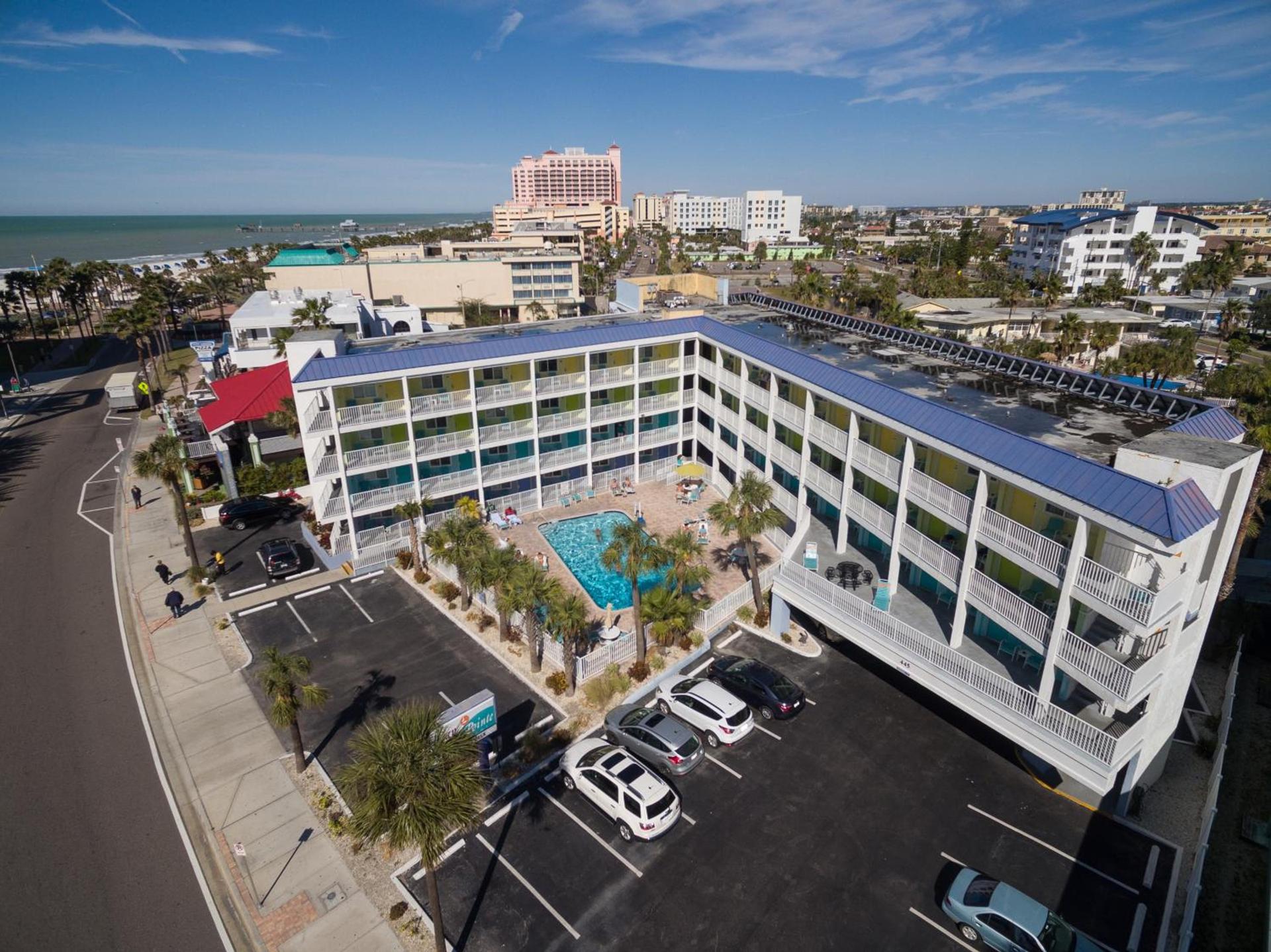 Pelican Pointe Clearwater Beach Hotel photo 2