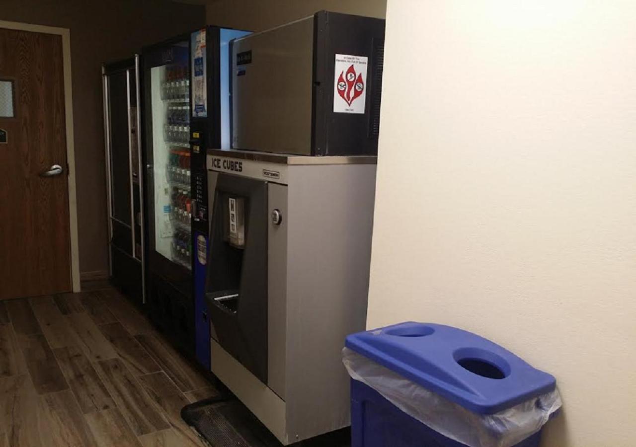 Quality Inn & Suites Schoharie near Howe Caverns photo 63