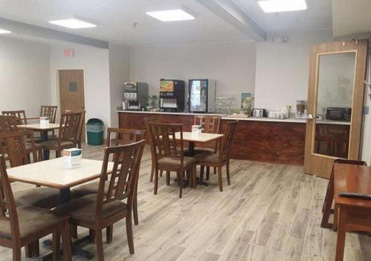 Quality Inn & Suites Schoharie near Howe Caverns photo 66