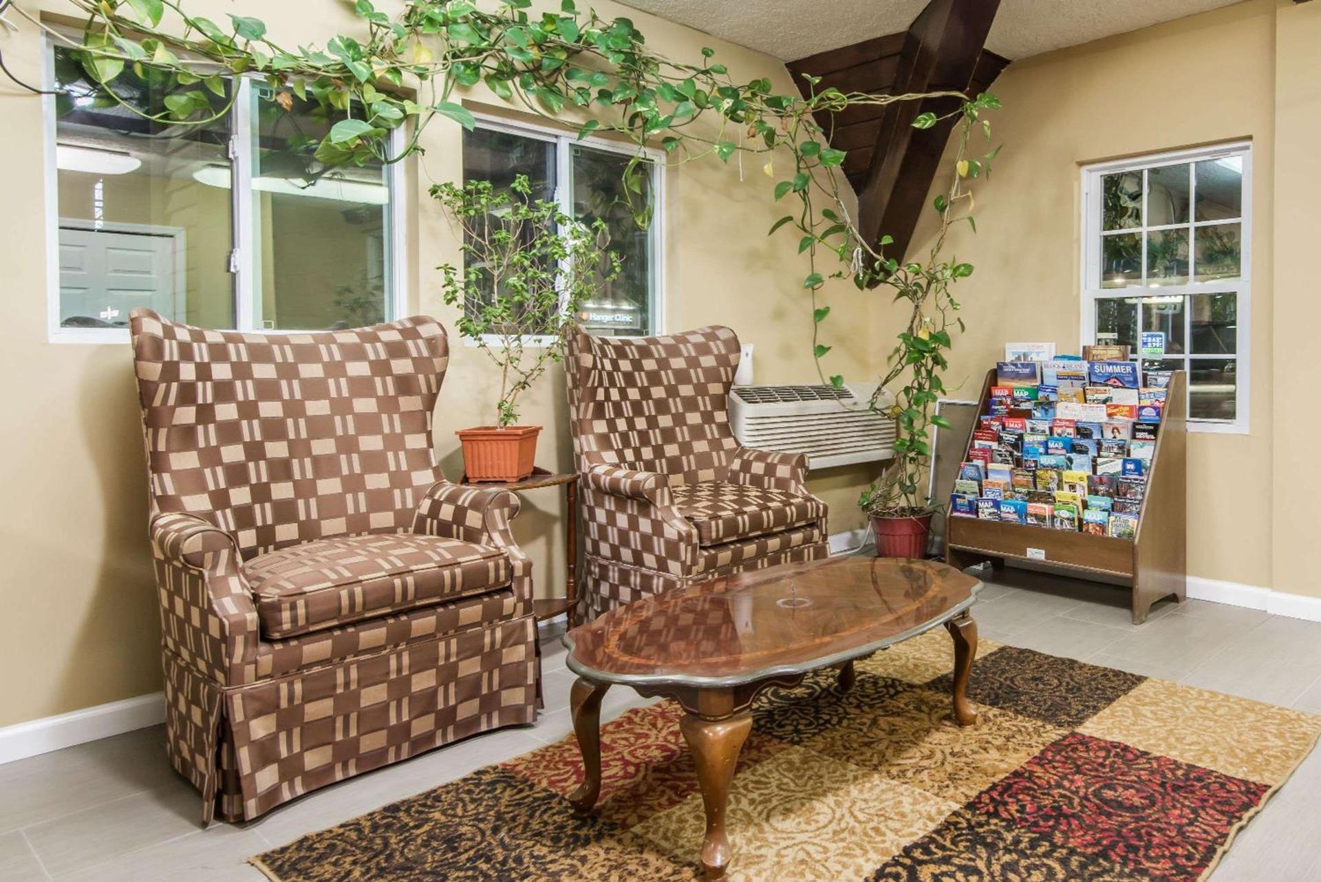 Vernon Motel photo 3