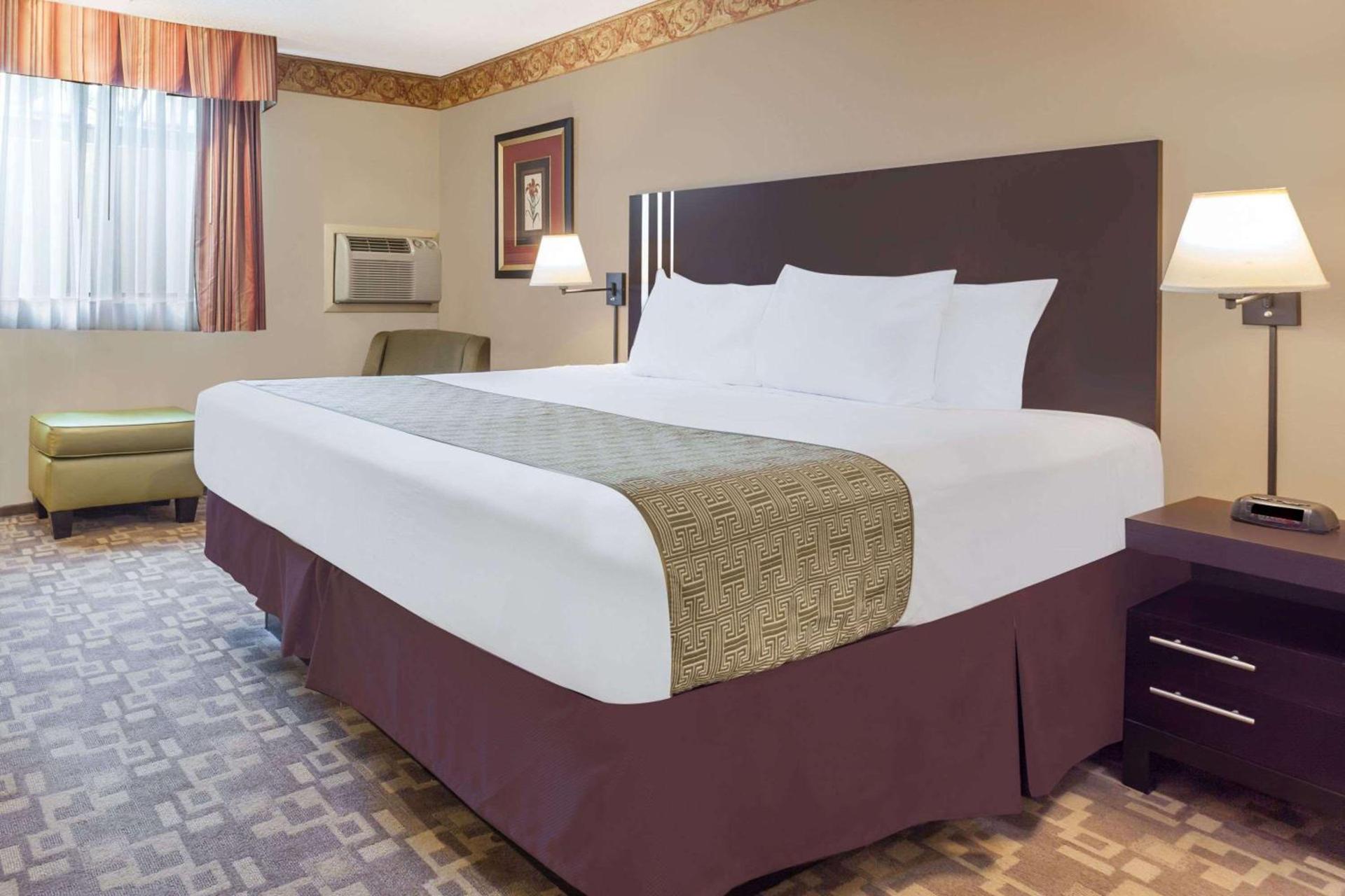 Days Inn By Wyndham Bellingham WA photo 7