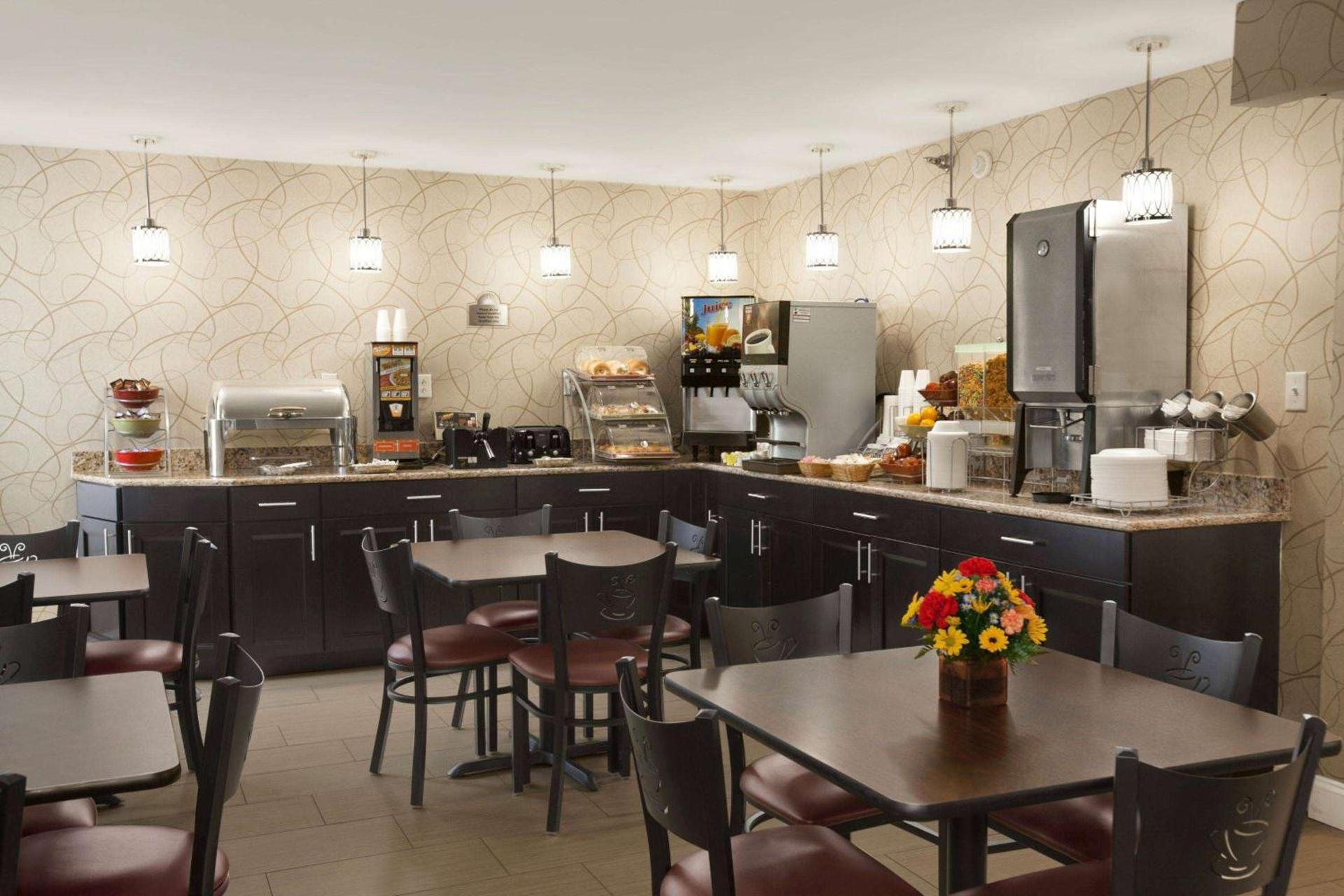 Days Inn by Wyndham Reading Wyomissing photo 15
