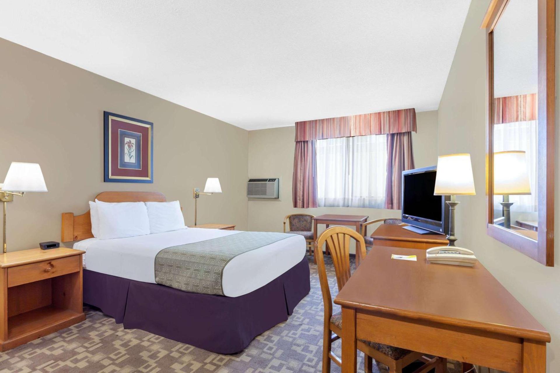 Days Inn By Wyndham Bellingham WA photo 12
