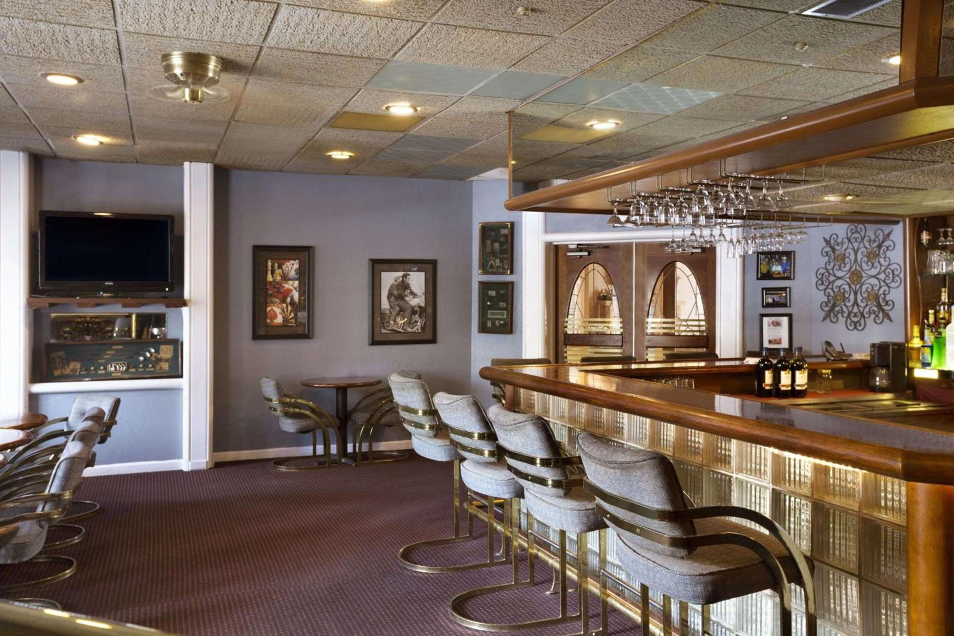Days Inn by Wyndham Lawton photo 10