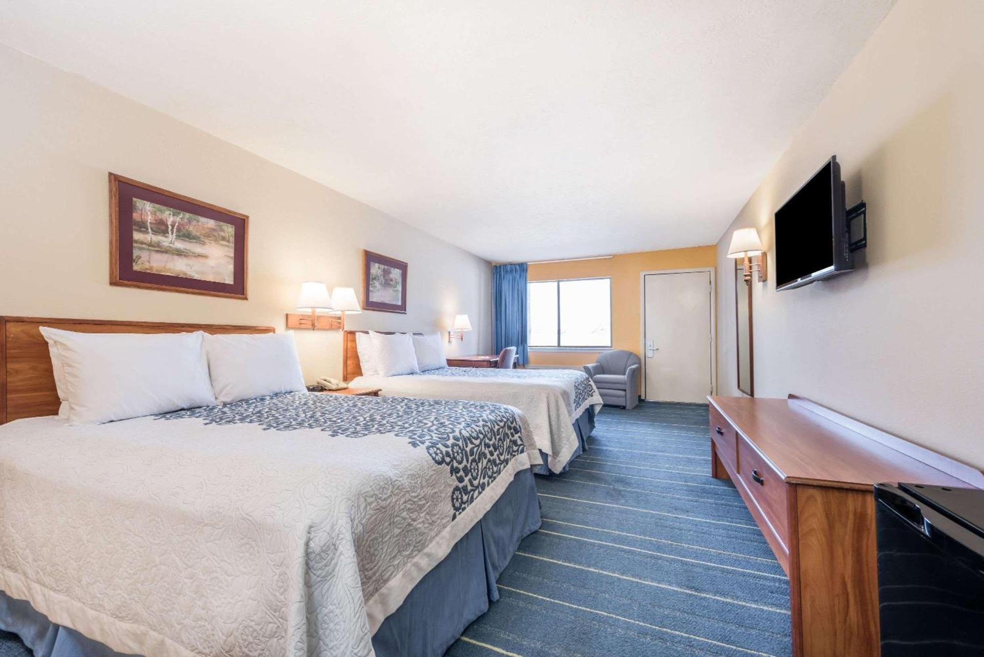 Days Inn by Wyndham Bryan College Station photo 8