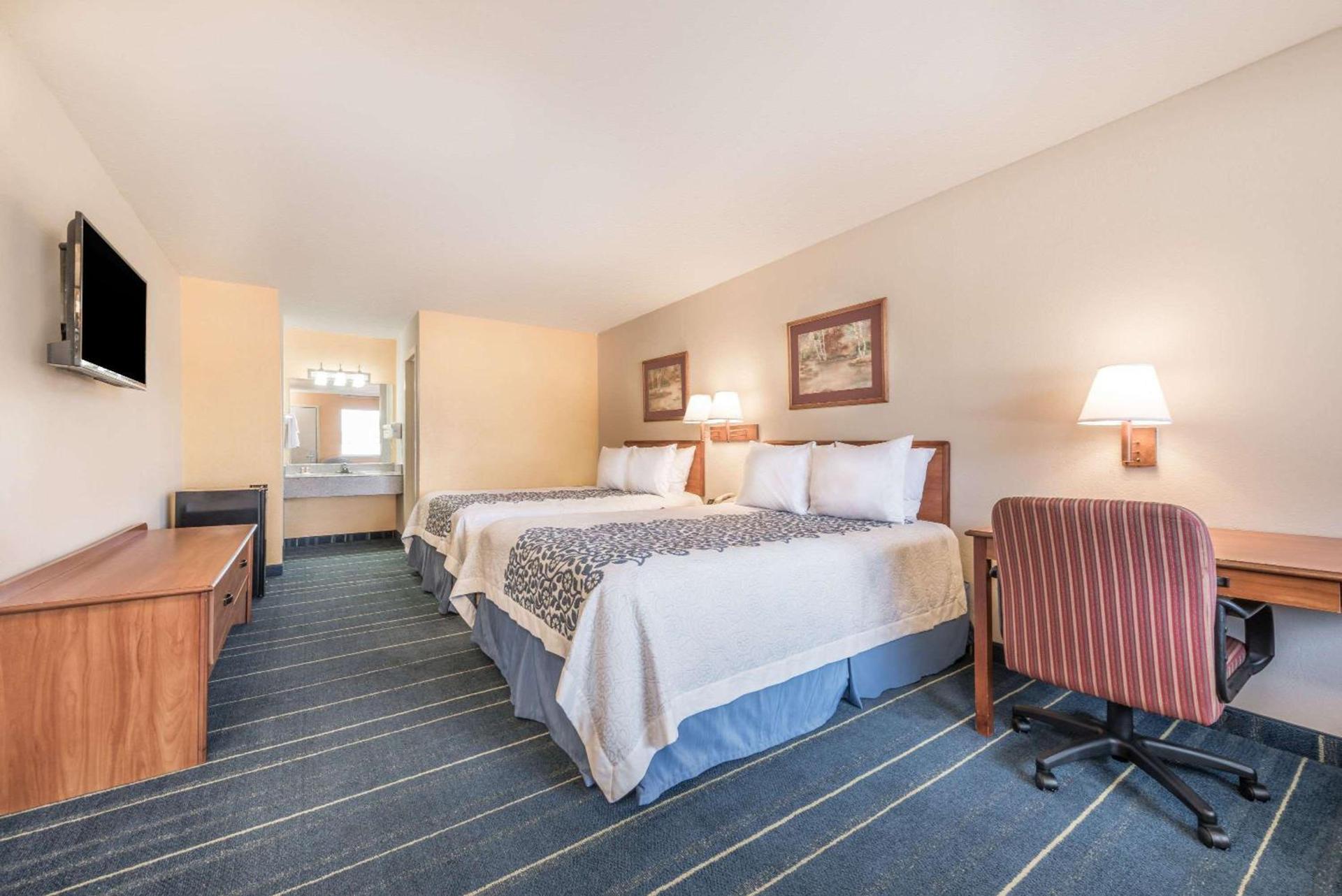 Days Inn by Wyndham Bryan College Station photo 9