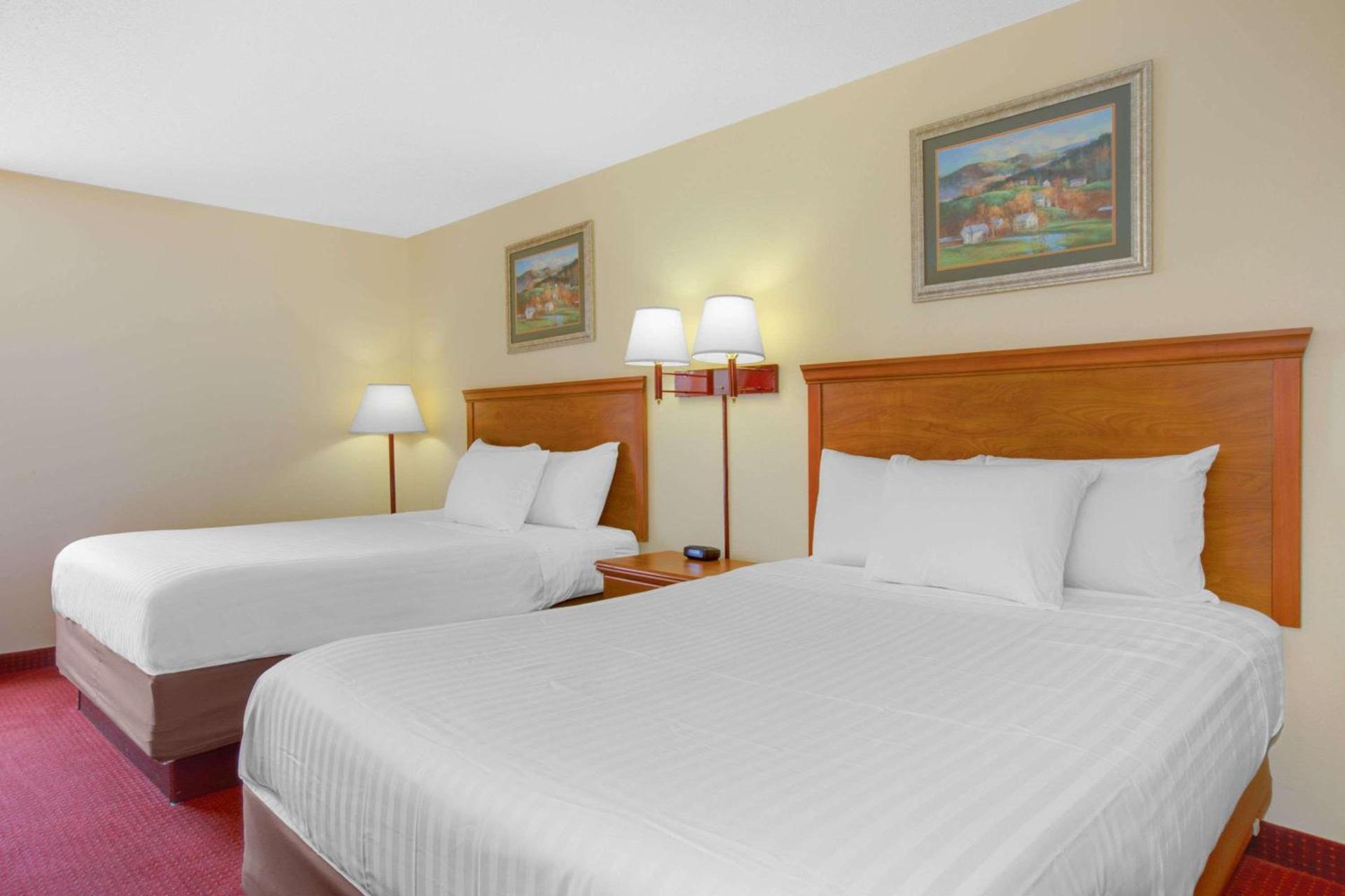 Econo Lodge Mt Hope - Beckley North photo 4