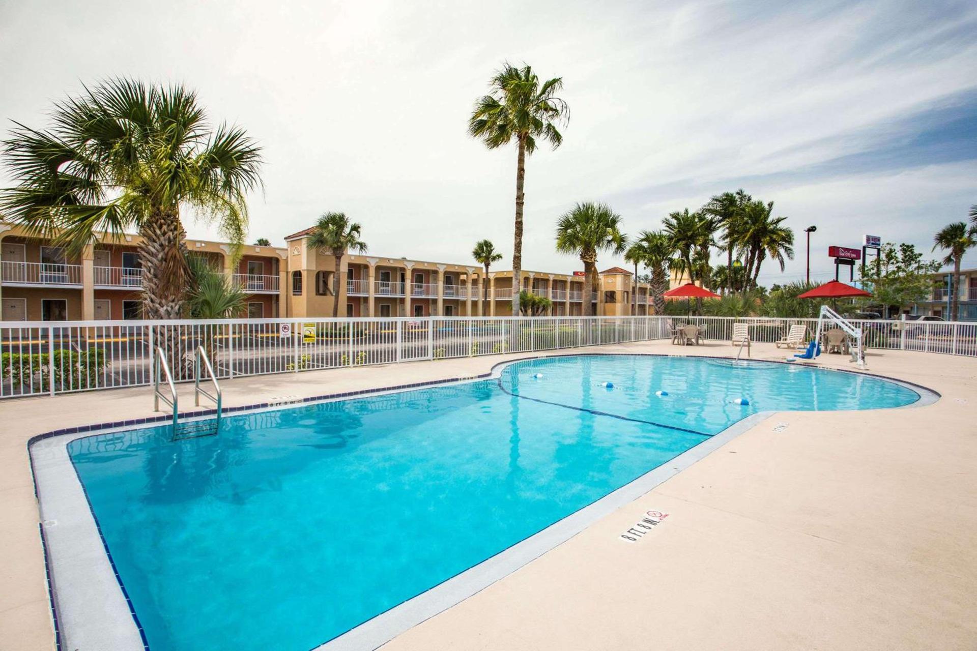 Days Inn by Wyndham Ormond Beach photo 24