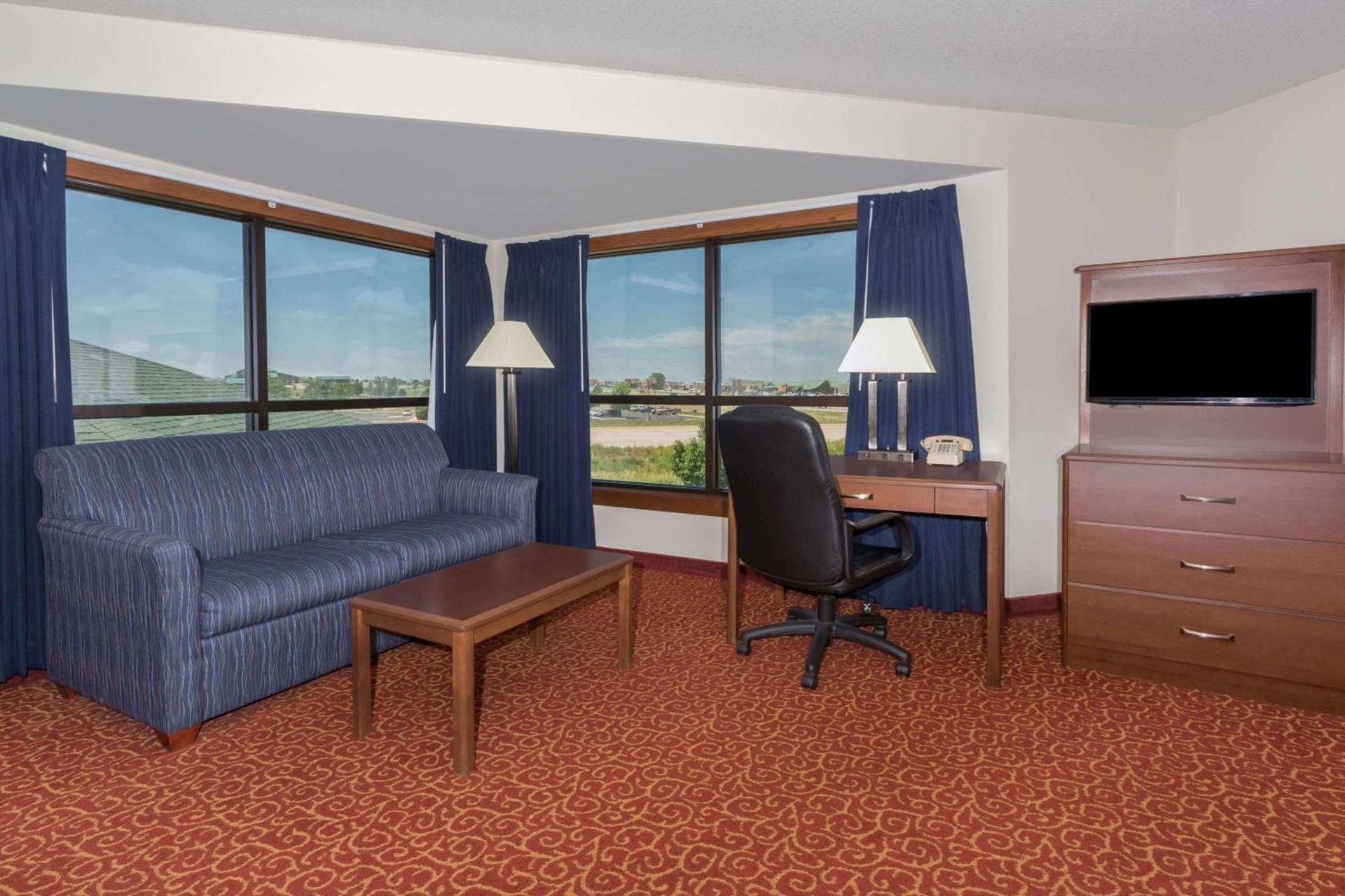 Days Inn by Wyndham Sidney NE photo 9
