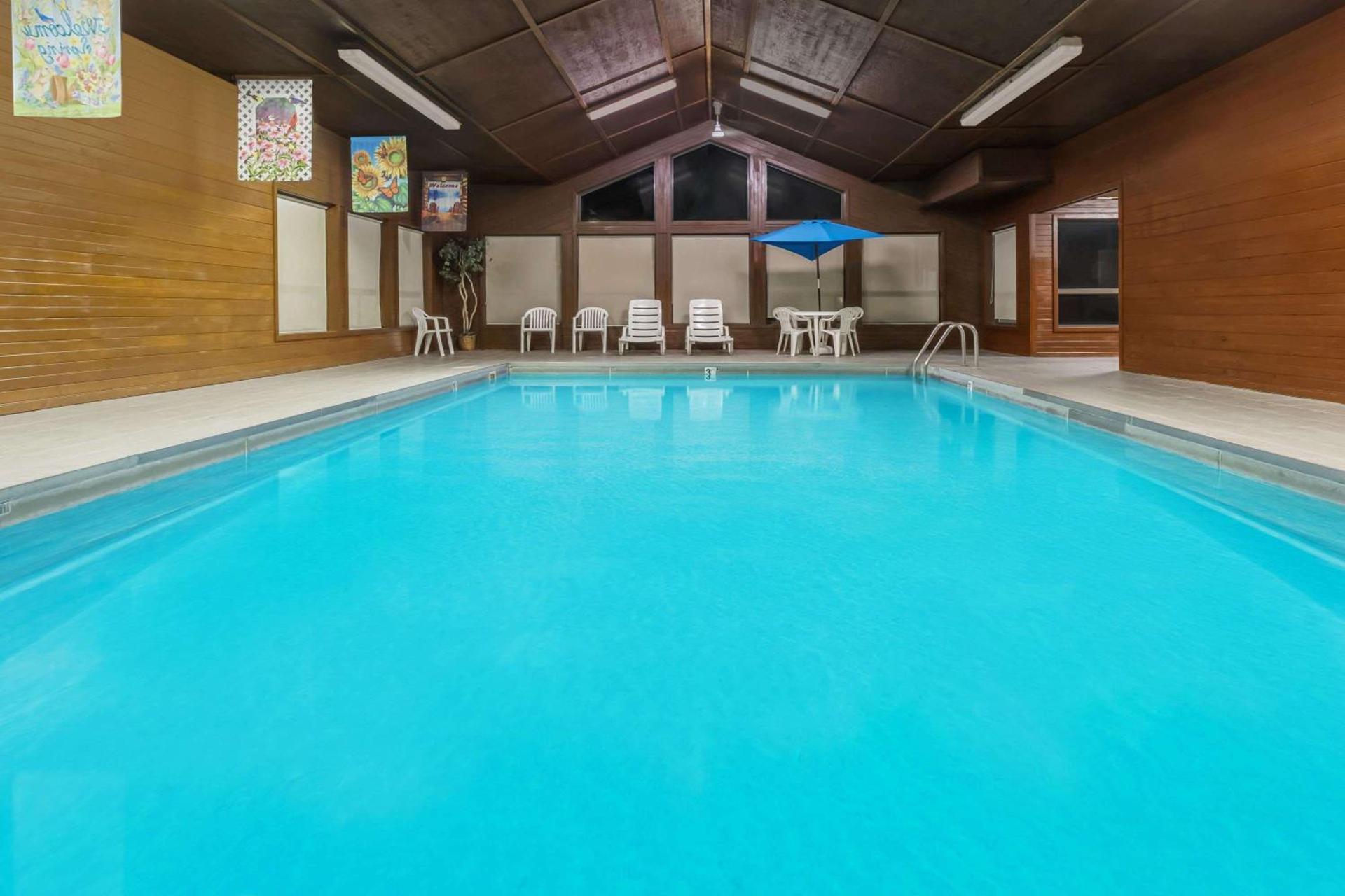 Days Inn by Wyndham Sidney NE photo 4