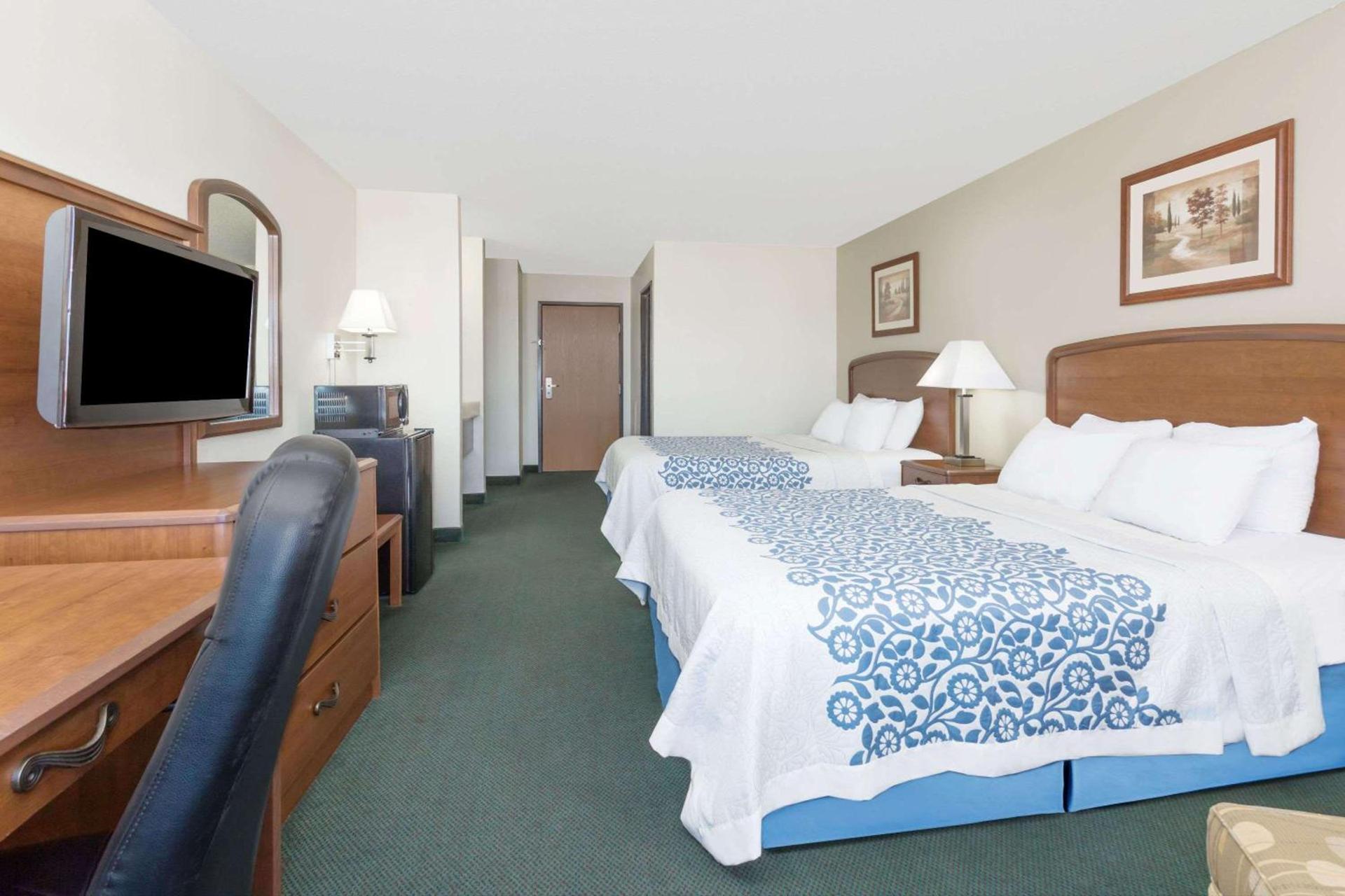 Days Inn by Wyndham Sidney NE photo 8