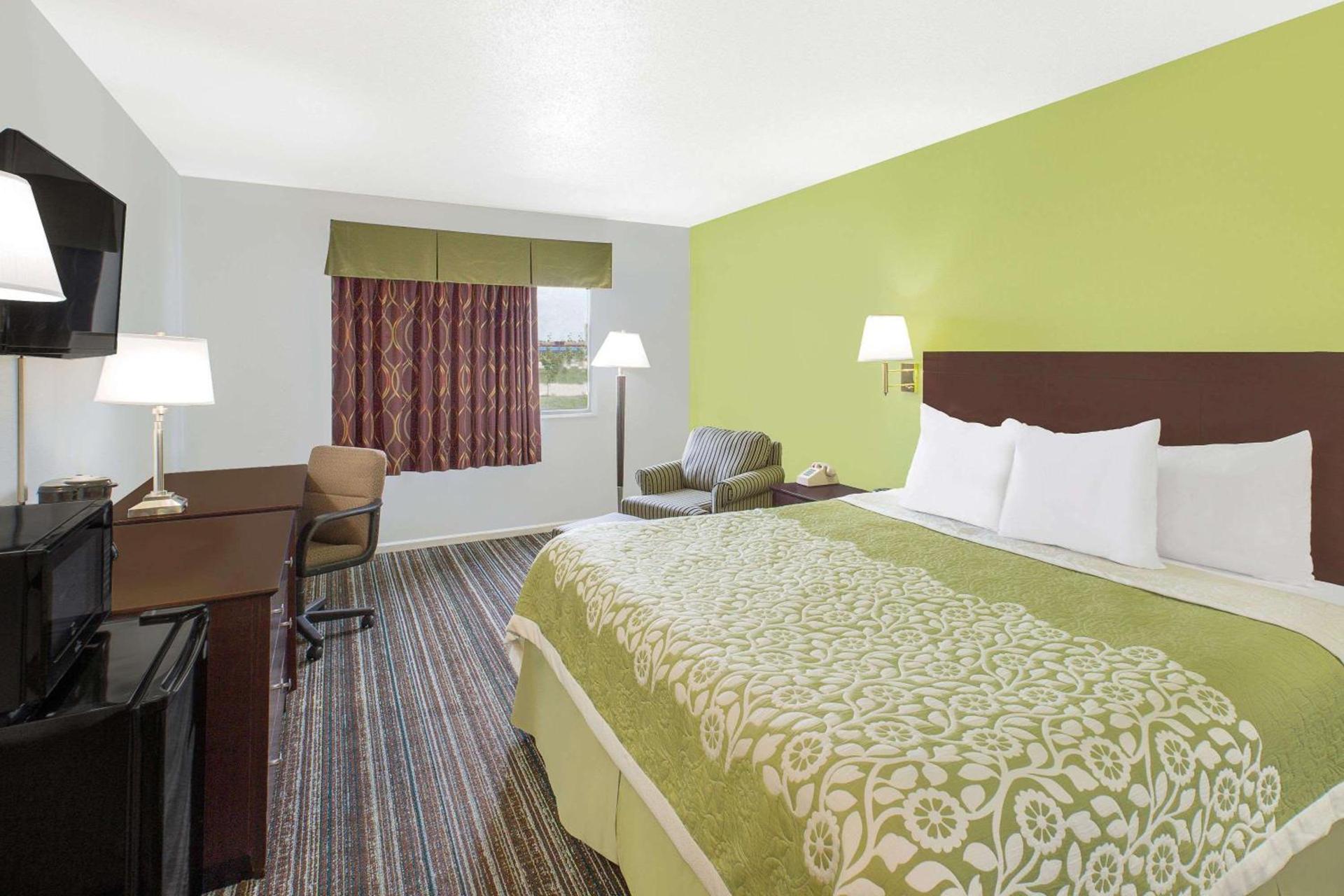 Days Inn by Wyndham York photo 15