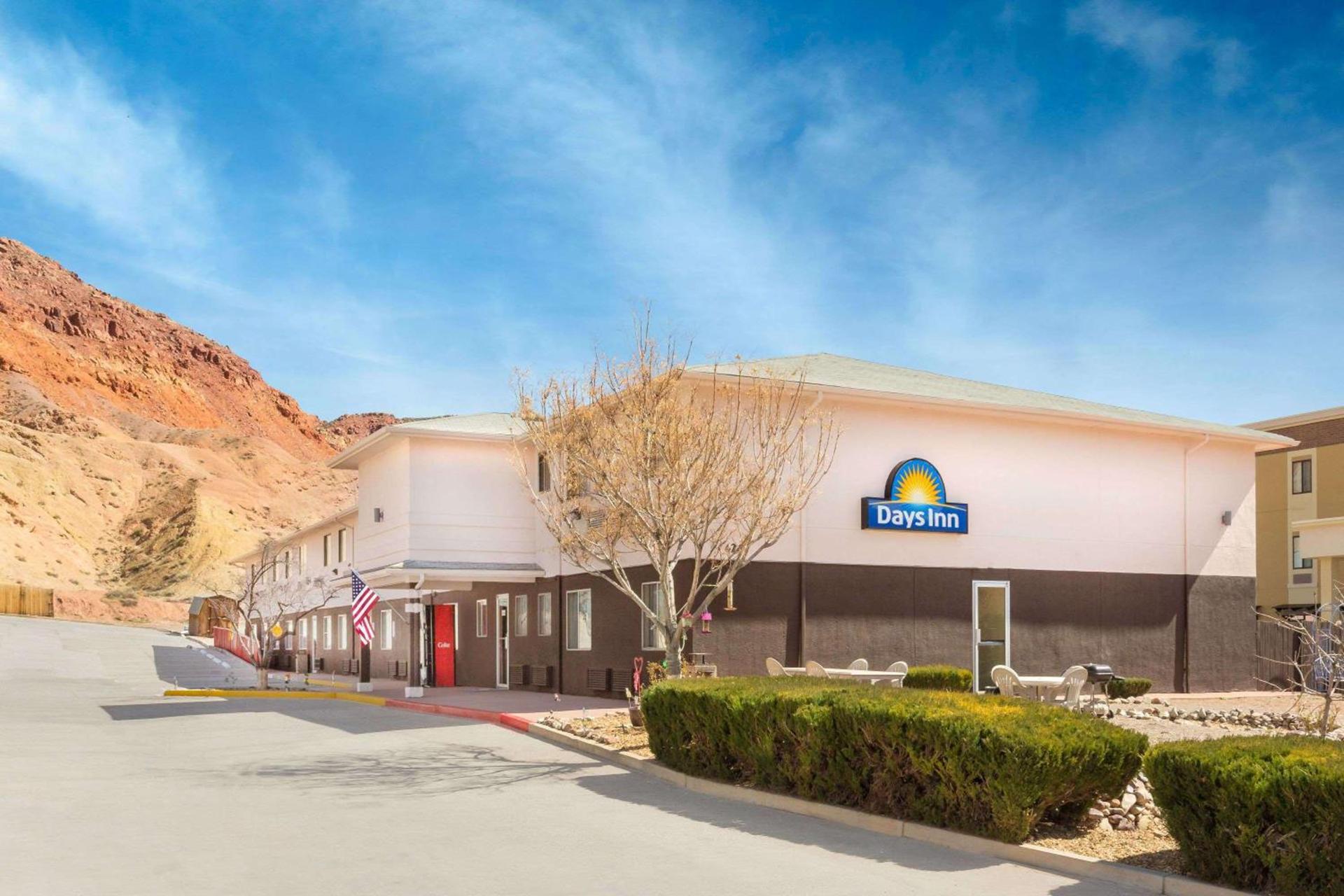 Days Inn by Wyndham Moab photo 1