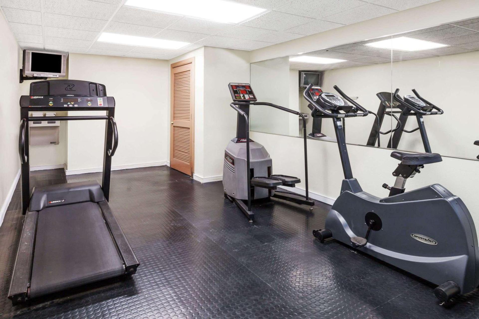 SureStay by Best Western Irving Grapevine DFW North photo 40
